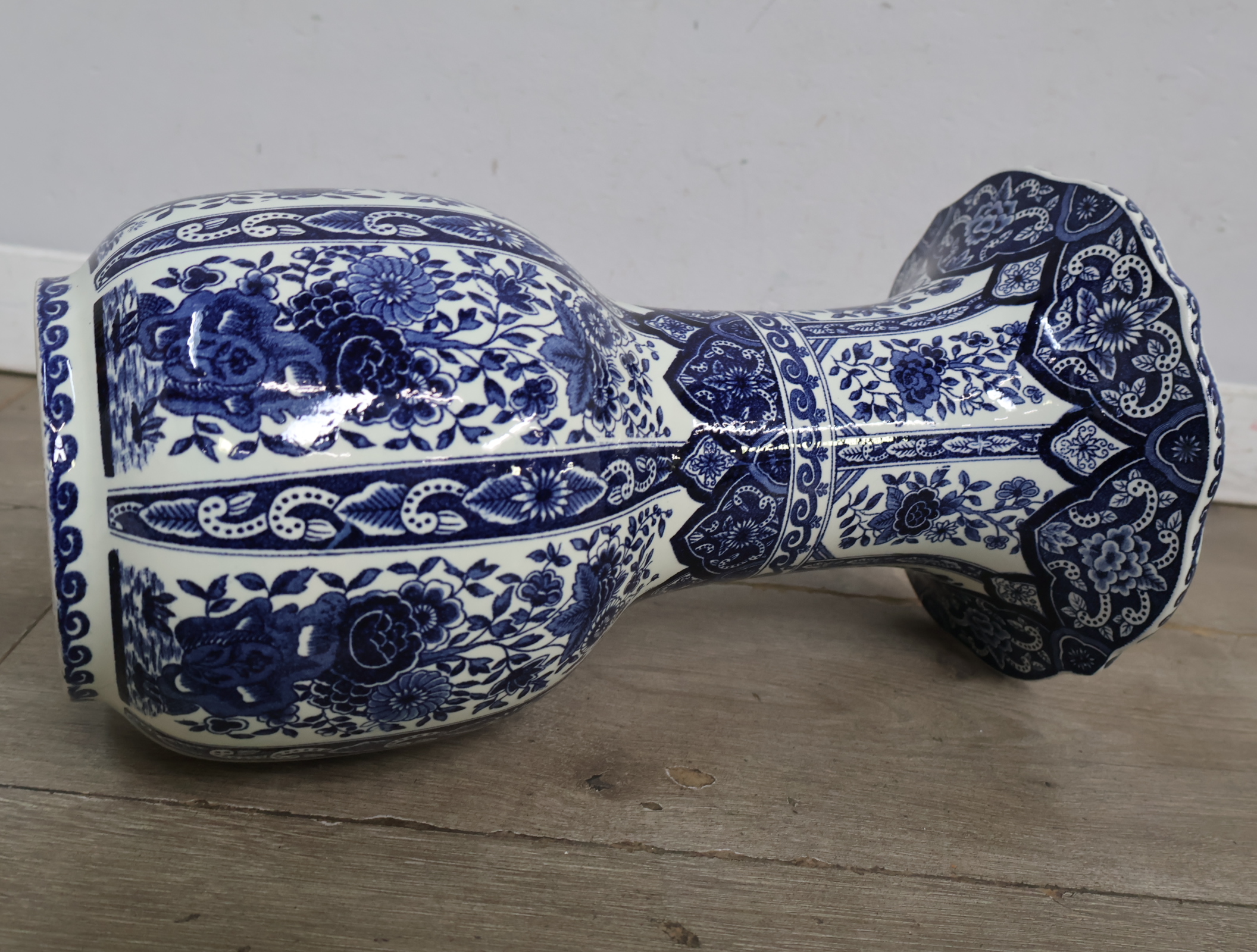 Porseleinen Vaas - Boch – foto 13 – kavel bij GSD Auctions, Zoeterwoude