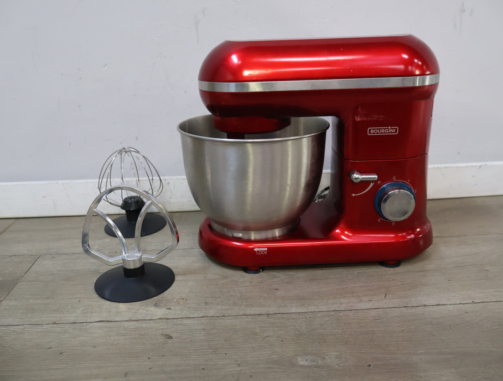 Bourgini keukenmixer met mengkom en hulpstukken – foto 4 – kavel bij GSD Auctions, Zoeterwoude