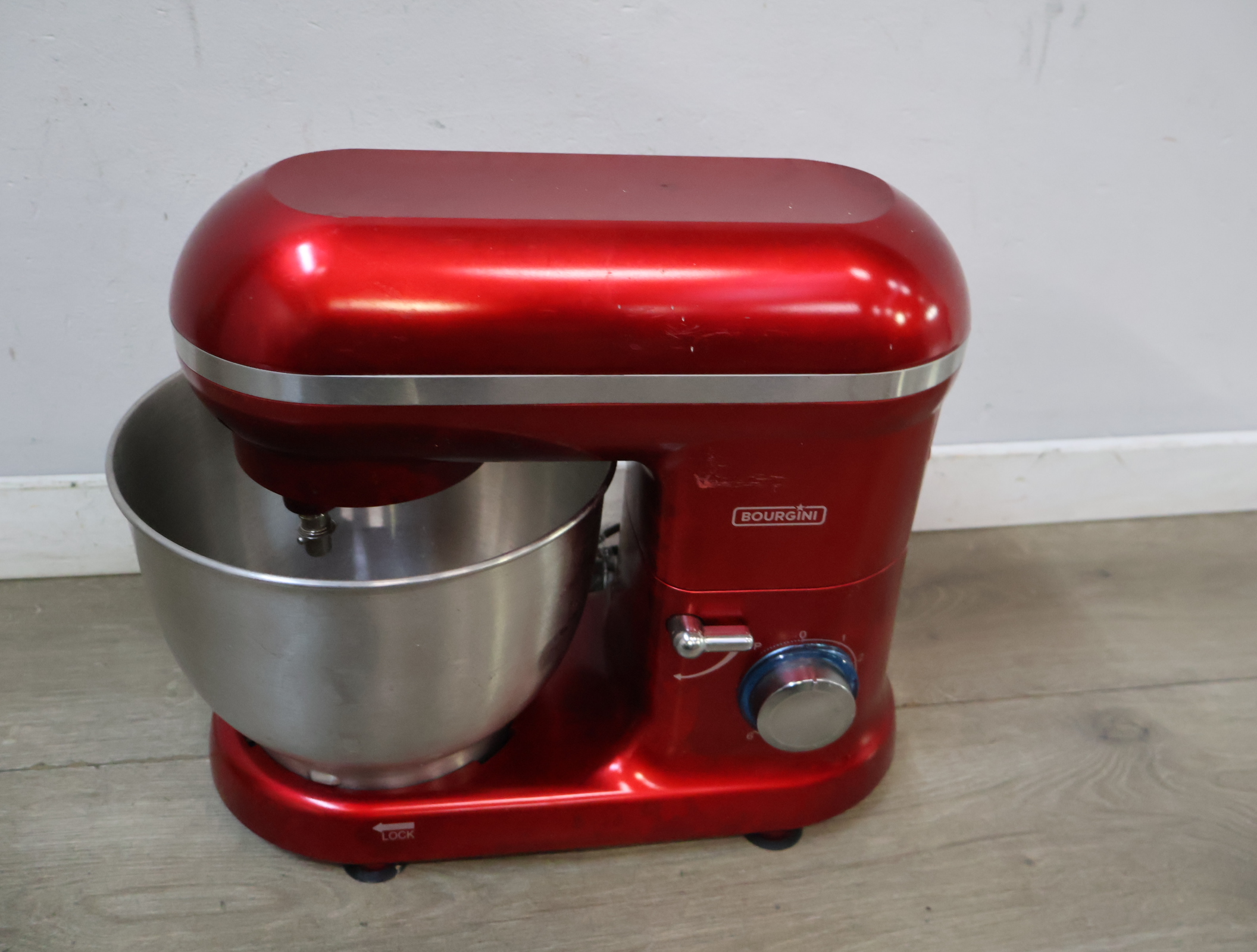 Bourgini keukenmixer met mengkom en hulpstukken – foto 6 – kavel bij GSD Auctions, Zoeterwoude