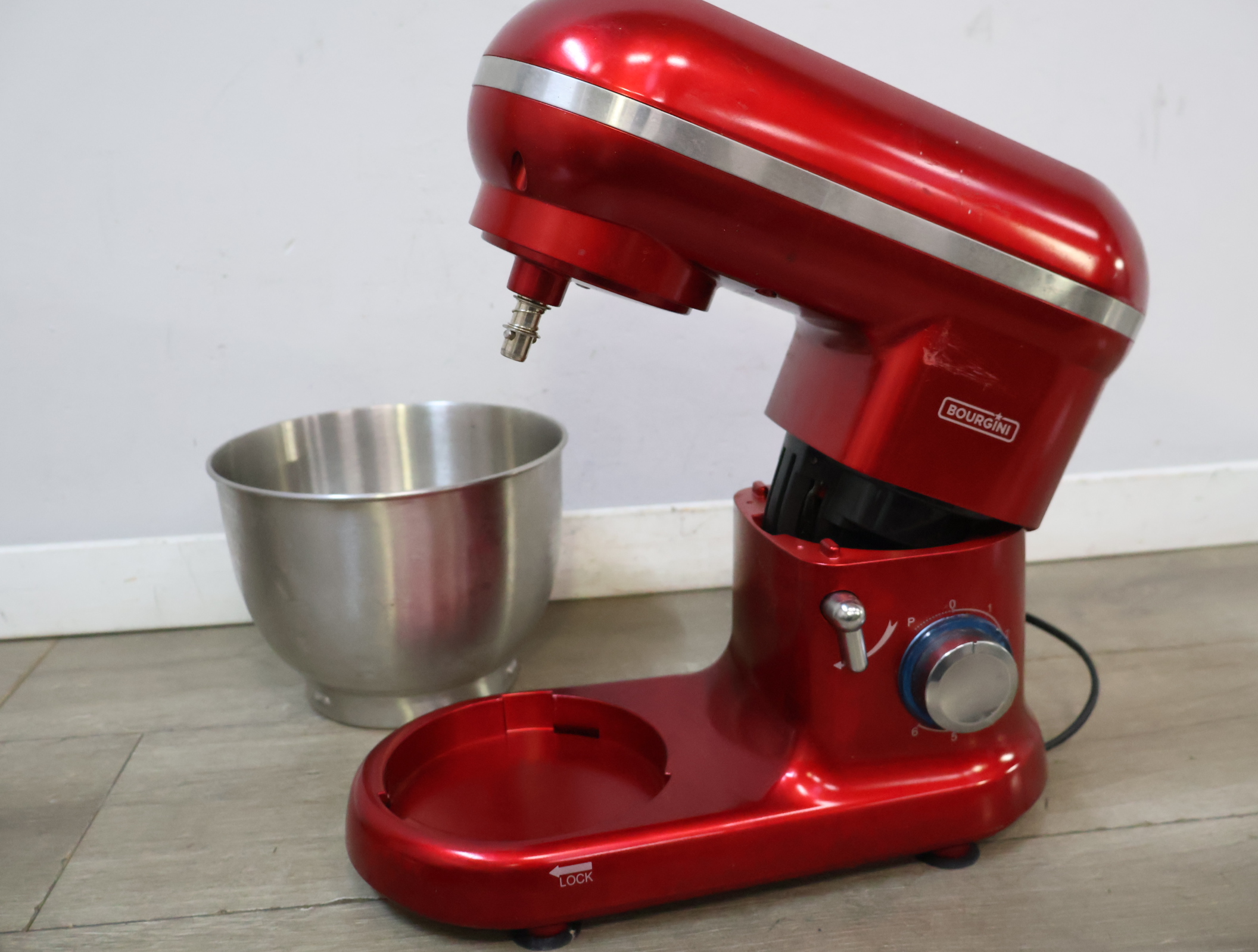 Bourgini keukenmixer met mengkom en hulpstukken – foto 12 – kavel bij GSD Auctions, Zoeterwoude
