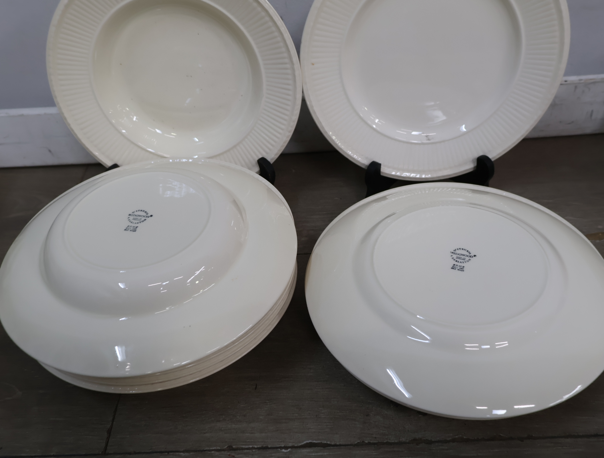 Groot Wedgwood Servies – foto 7 – kavel bij GSD Auctions, Zoeterwoude