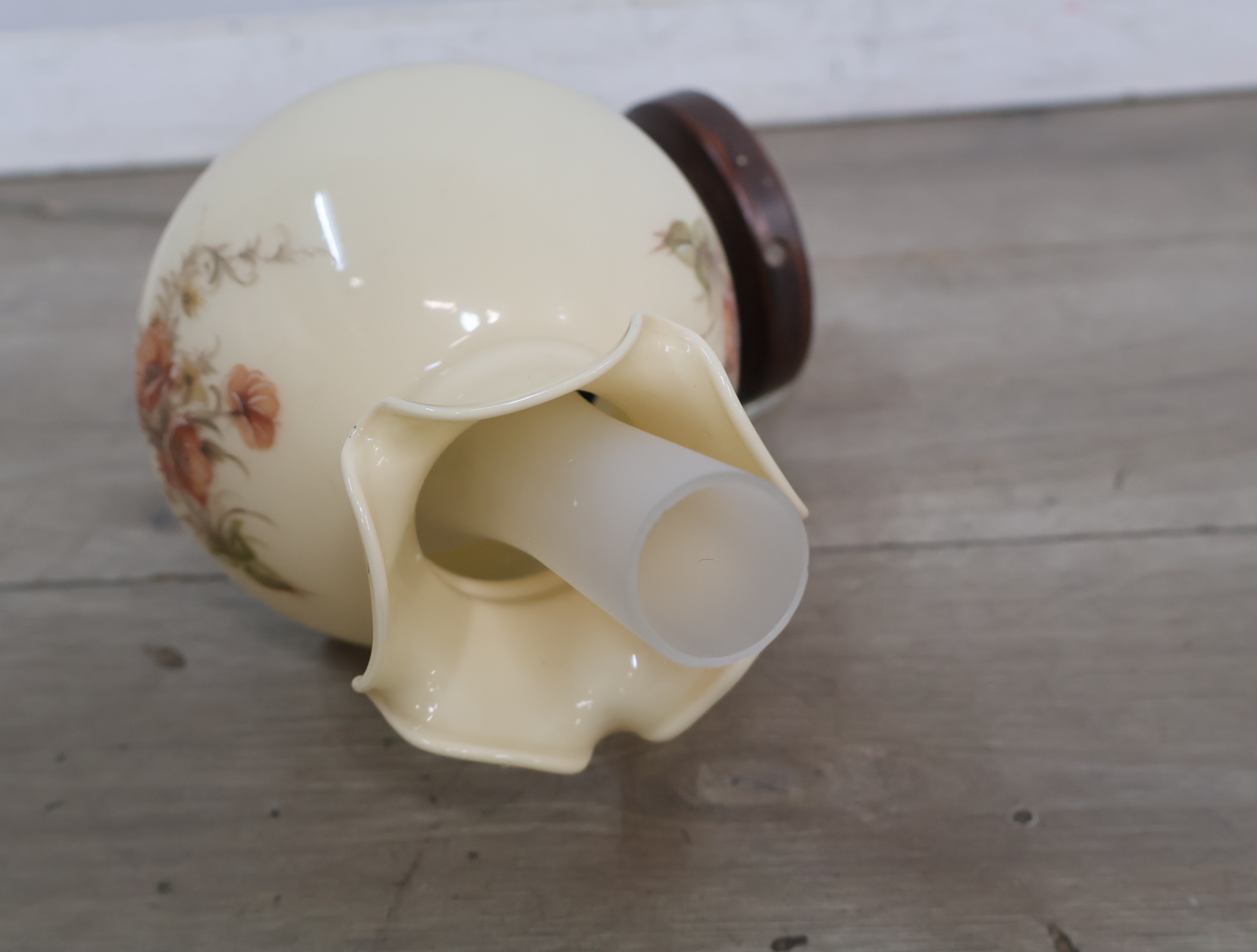 Vintage wandlamp met bloemenmotief – foto 5 – kavel bij GSD Auctions, Zoeterwoude