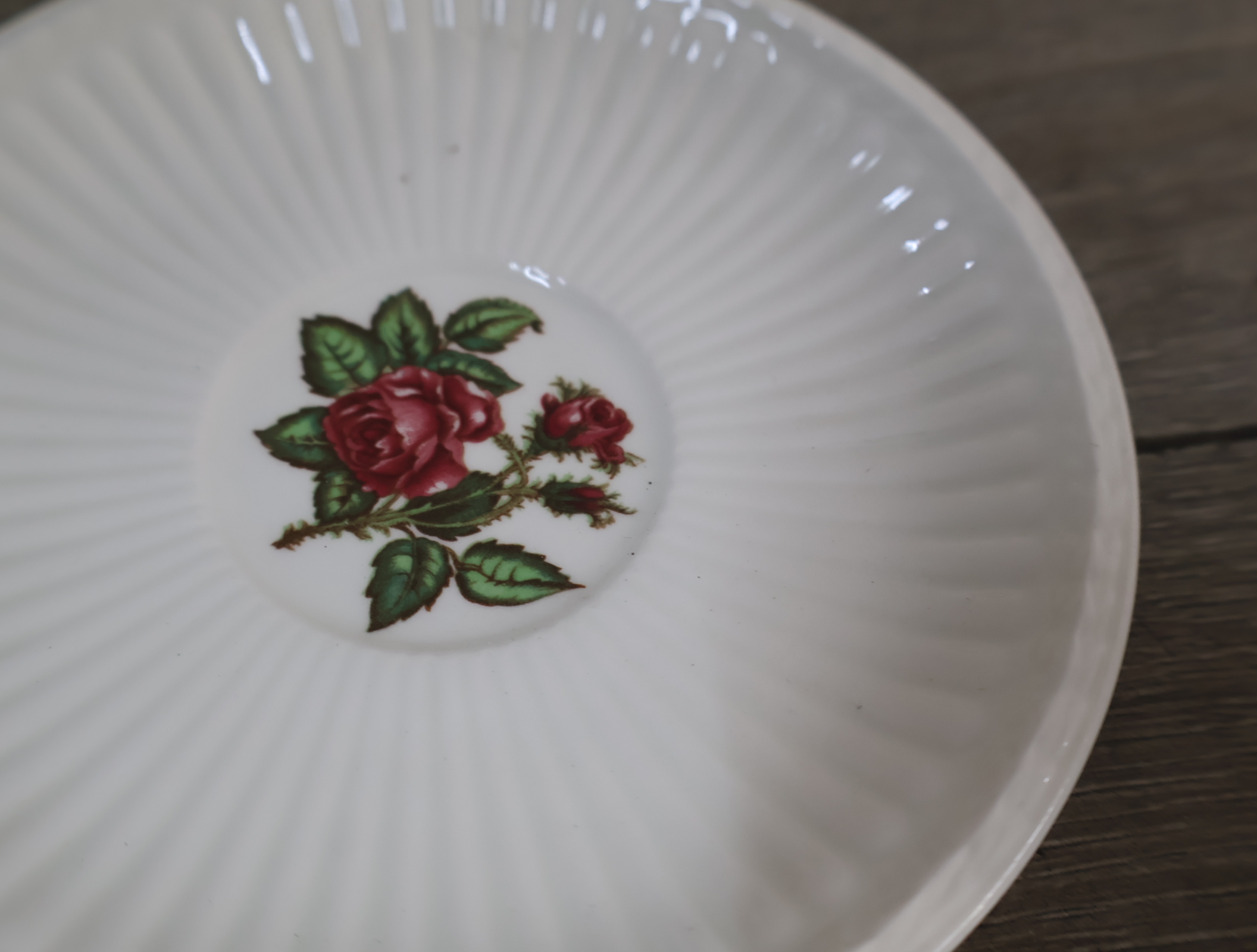 Wedgwood Servies - 'Moss Rose' – foto 21 – kavel bij GSD Auctions, Zoeterwoude