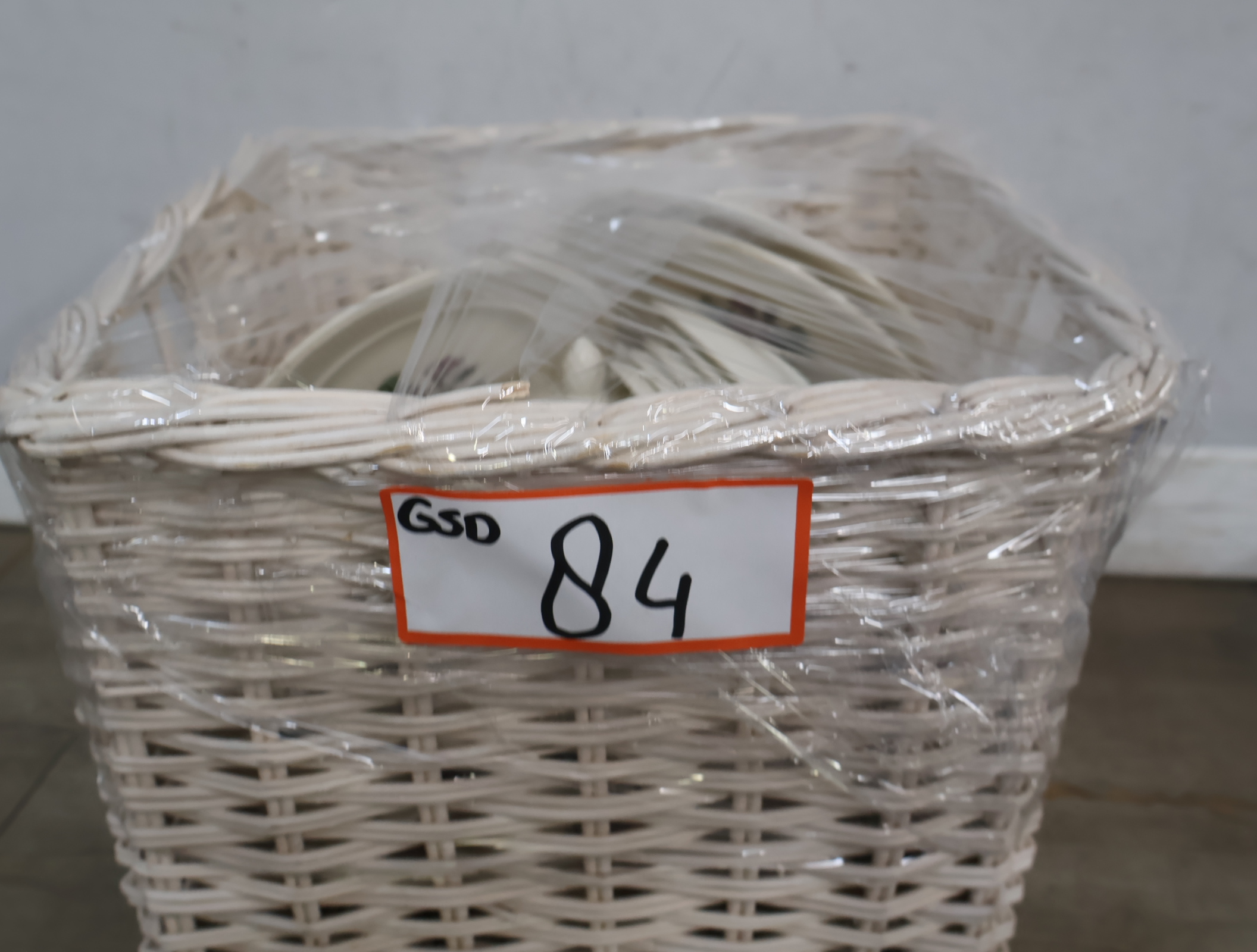 Wedgwood Servies - 'Moss Rose' – foto 28 – kavel bij GSD Auctions, Zoeterwoude