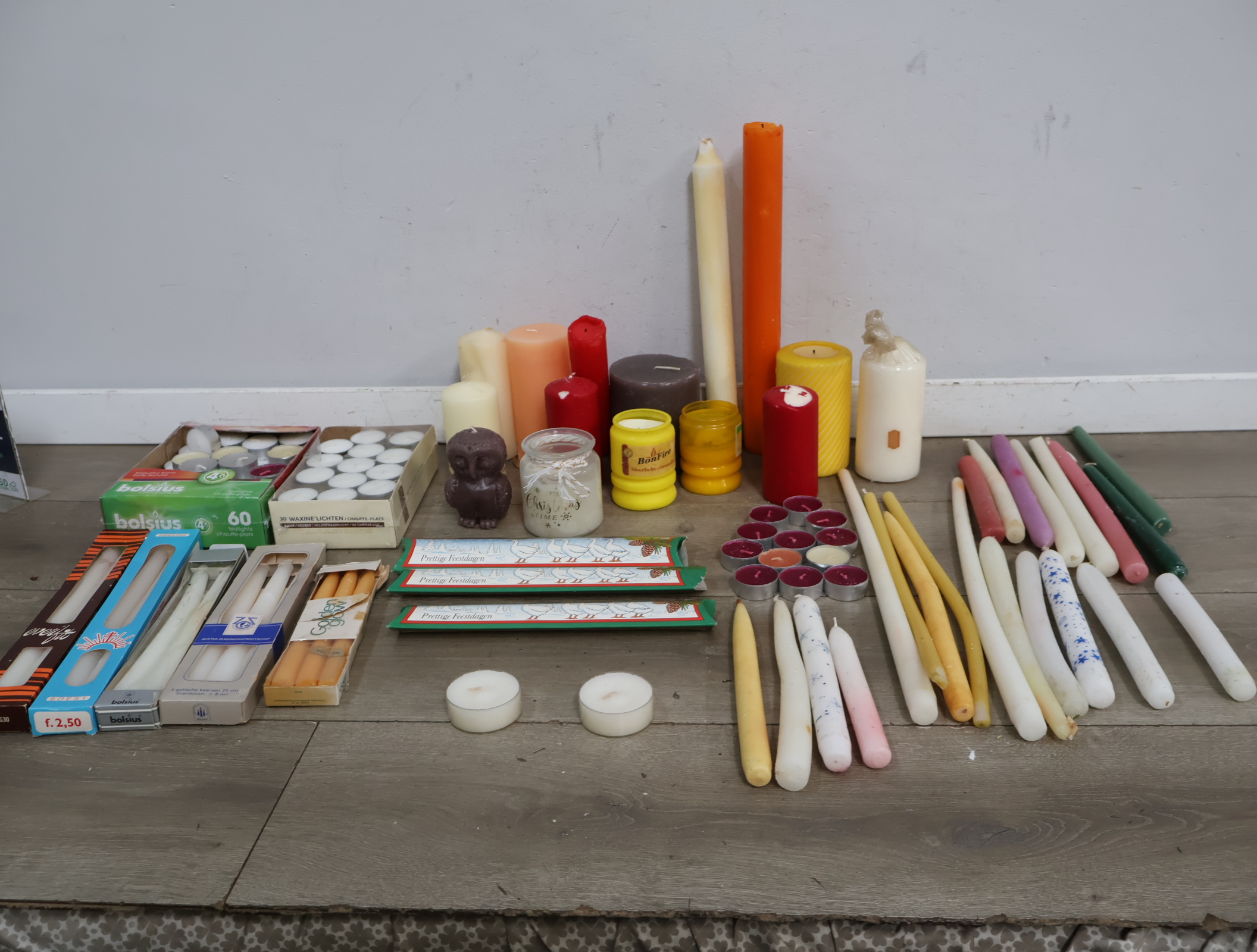Grote Verzameling Kaarsen – foto 6 – kavel bij GSD Auctions, Zoeterwoude