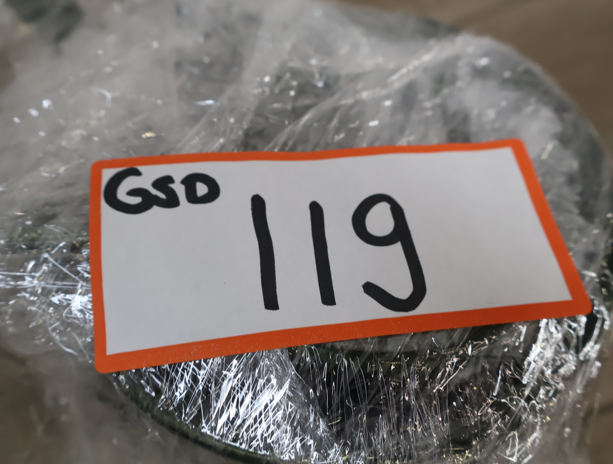 Set van 4 groene keramieken pannetjes met handvat – foto 18 – kavel bij GSD Auctions, Zoeterwoude