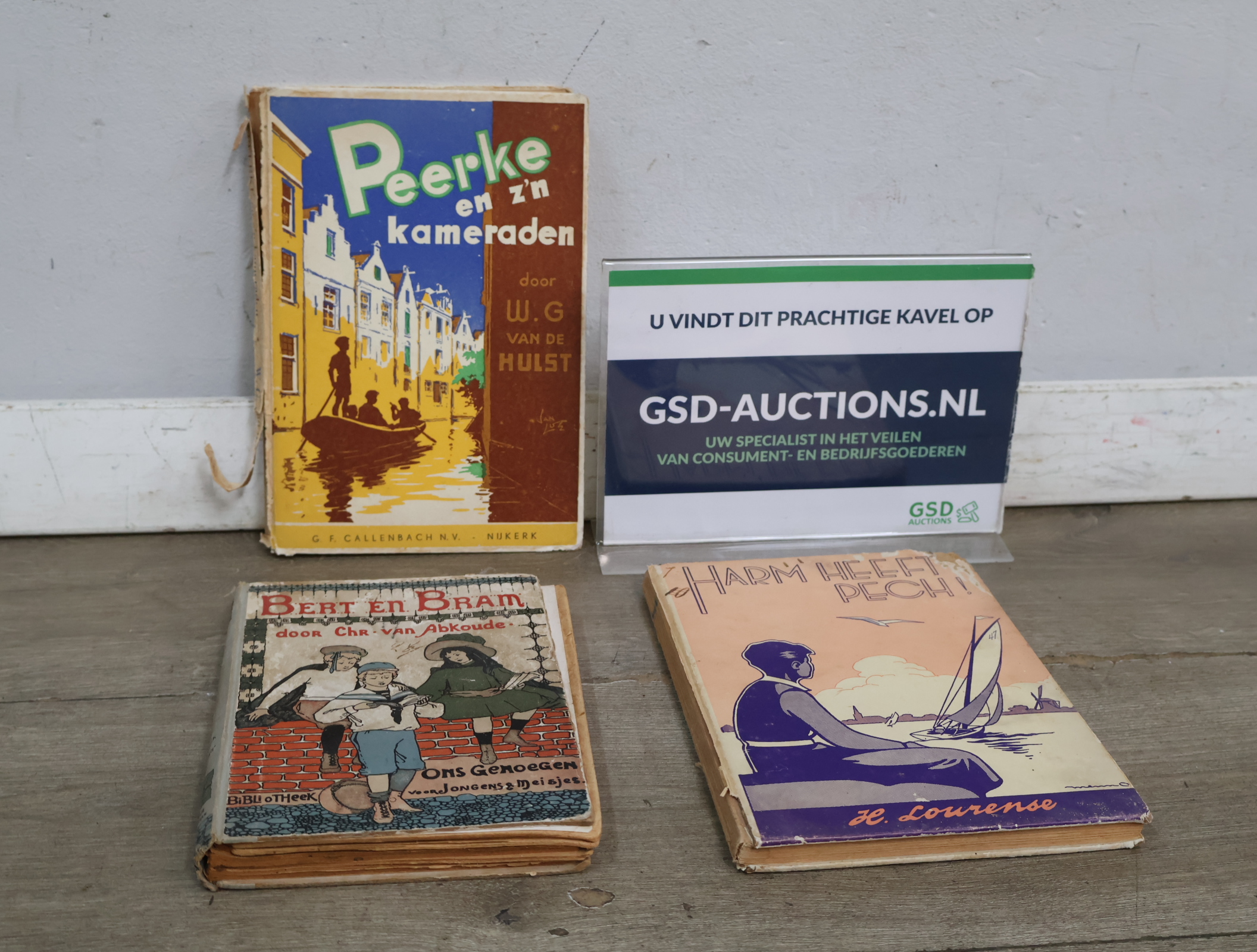 Drie vintage Nederlandse kinderboeken – kavel bij GSD Auctions, Zoeterwoude