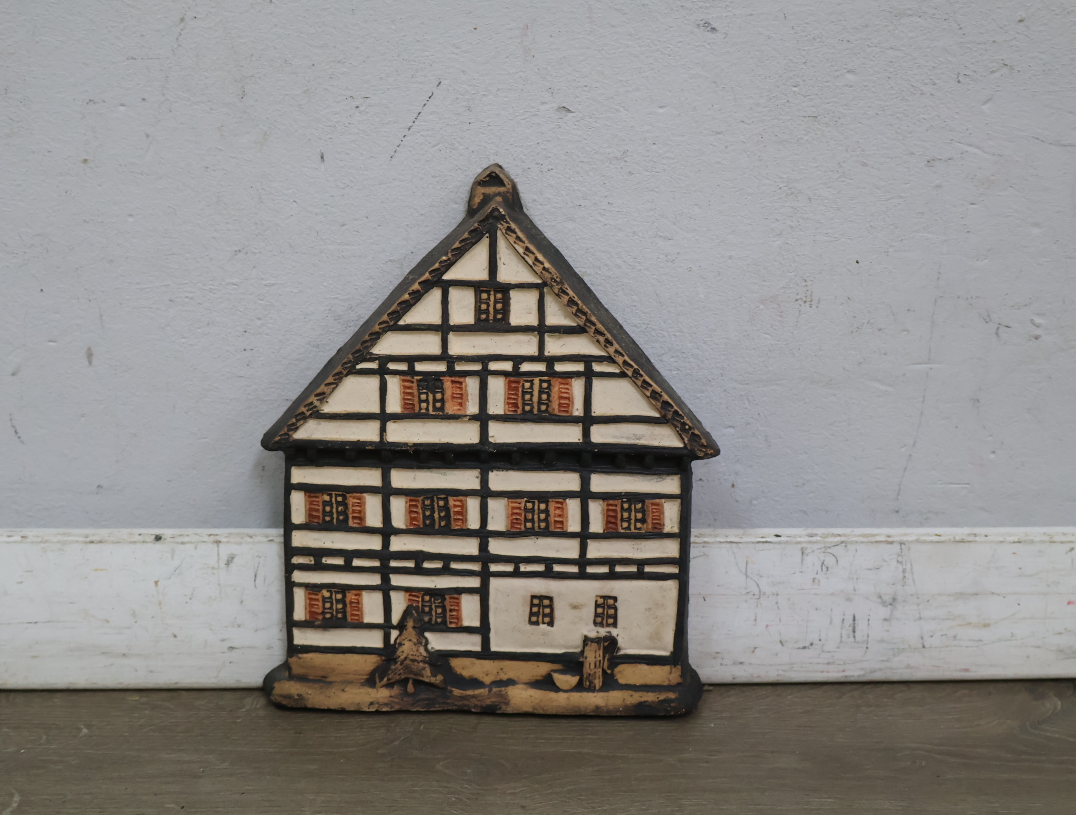 Vintage gevelhuisje wanddecoratie – foto 3 – kavel bij GSD Auctions, Zoeterwoude