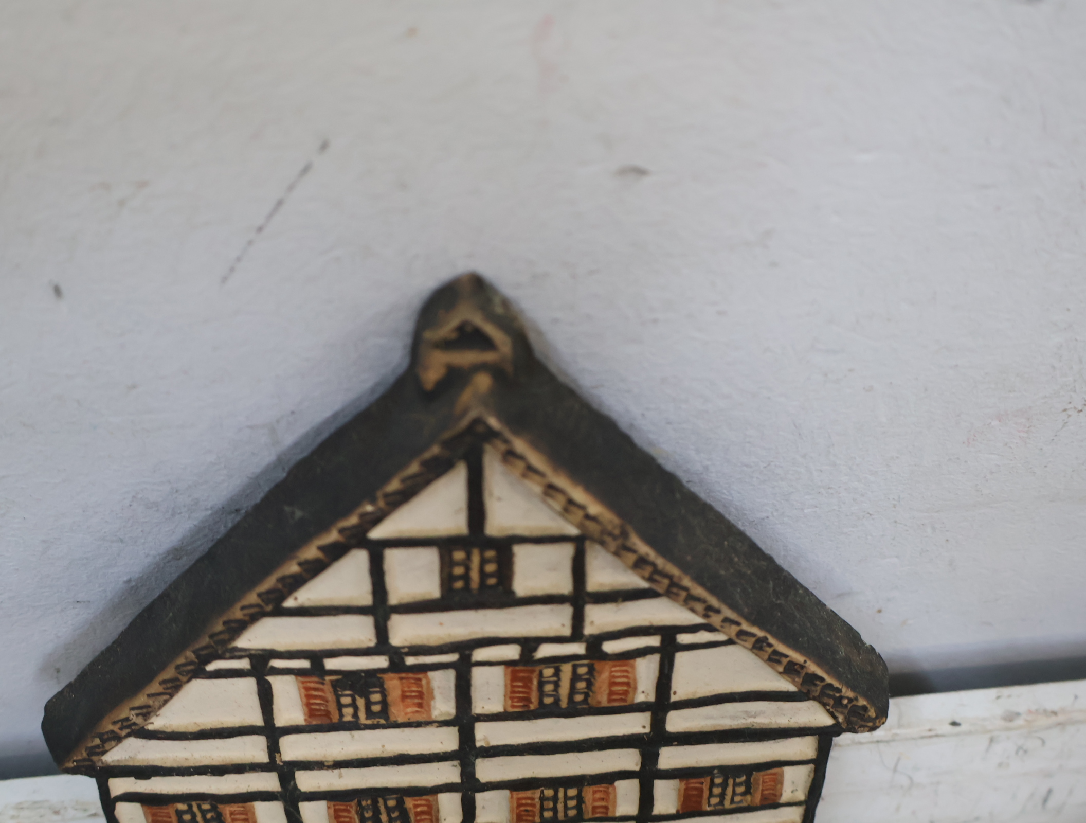 Vintage gevelhuisje wanddecoratie – foto 10 – kavel bij GSD Auctions, Zoeterwoude