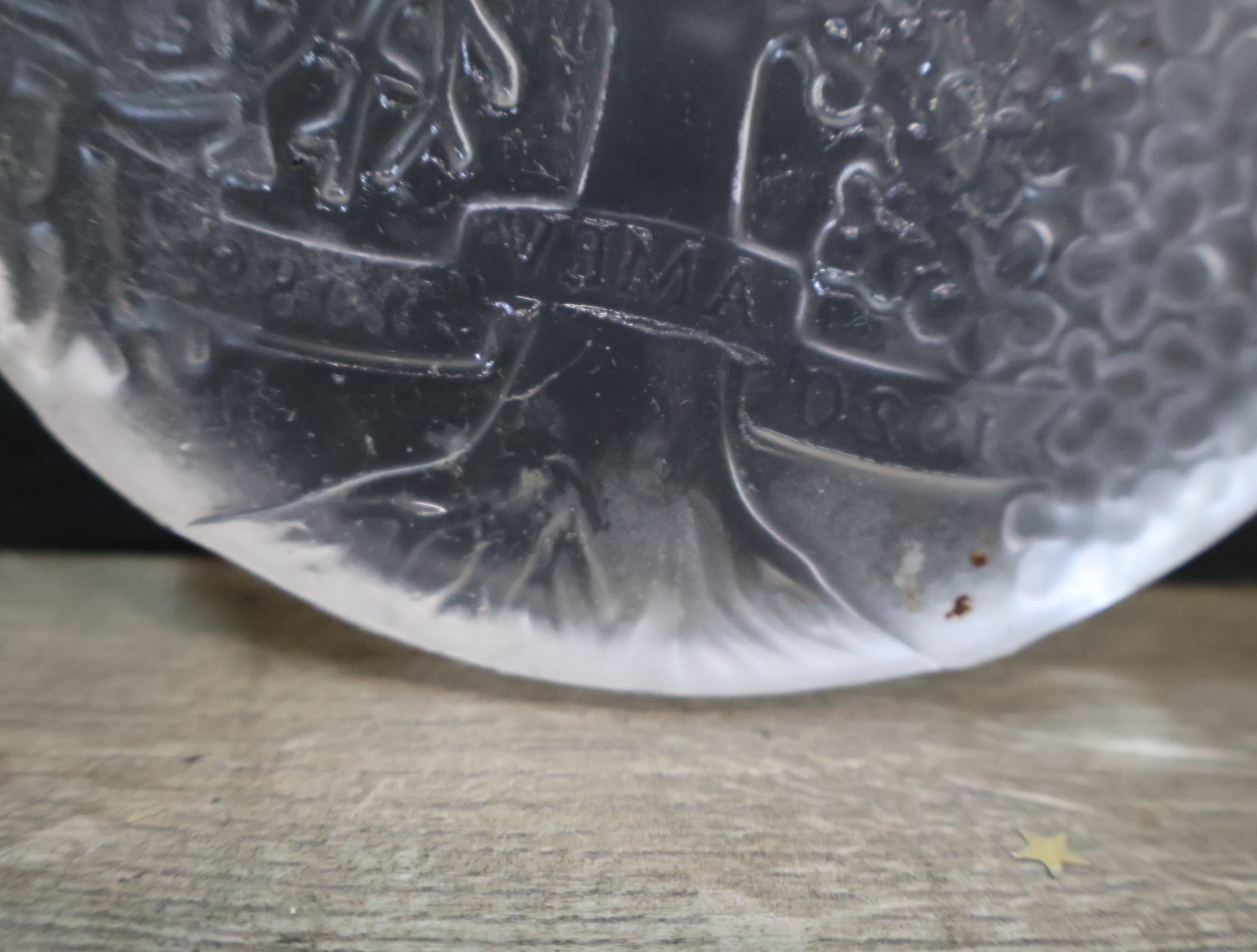 Set van twee decoratieve glazen schalen – foto 11 – kavel bij GSD Auctions, Zoeterwoude