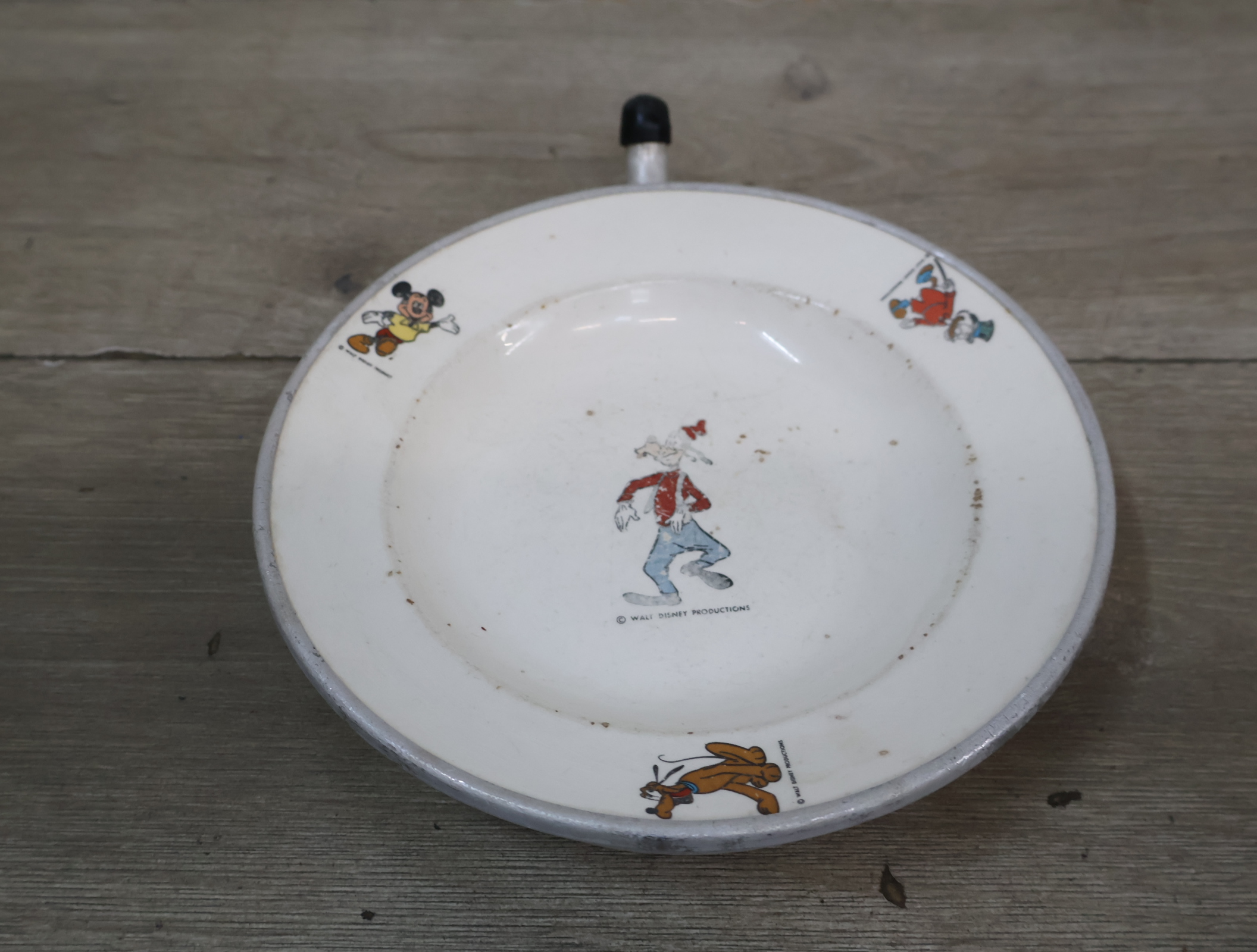 Disney warmhoudbord met Disney figuren – foto 3 – kavel bij GSD Auctions, Zoeterwoude