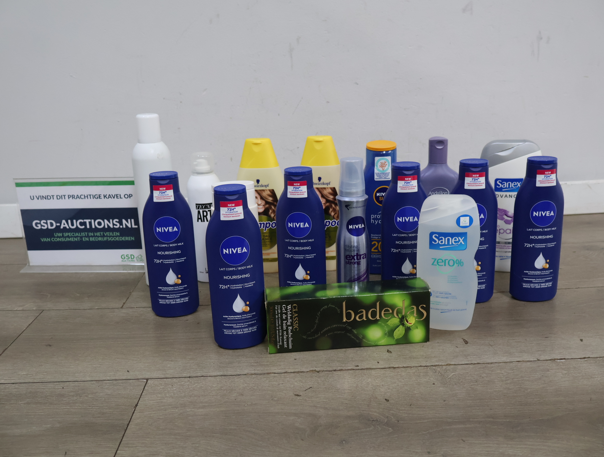 Verzorgingsproducten diverse merken – foto 2 – kavel bij GSD Auctions, Zoeterwoude
