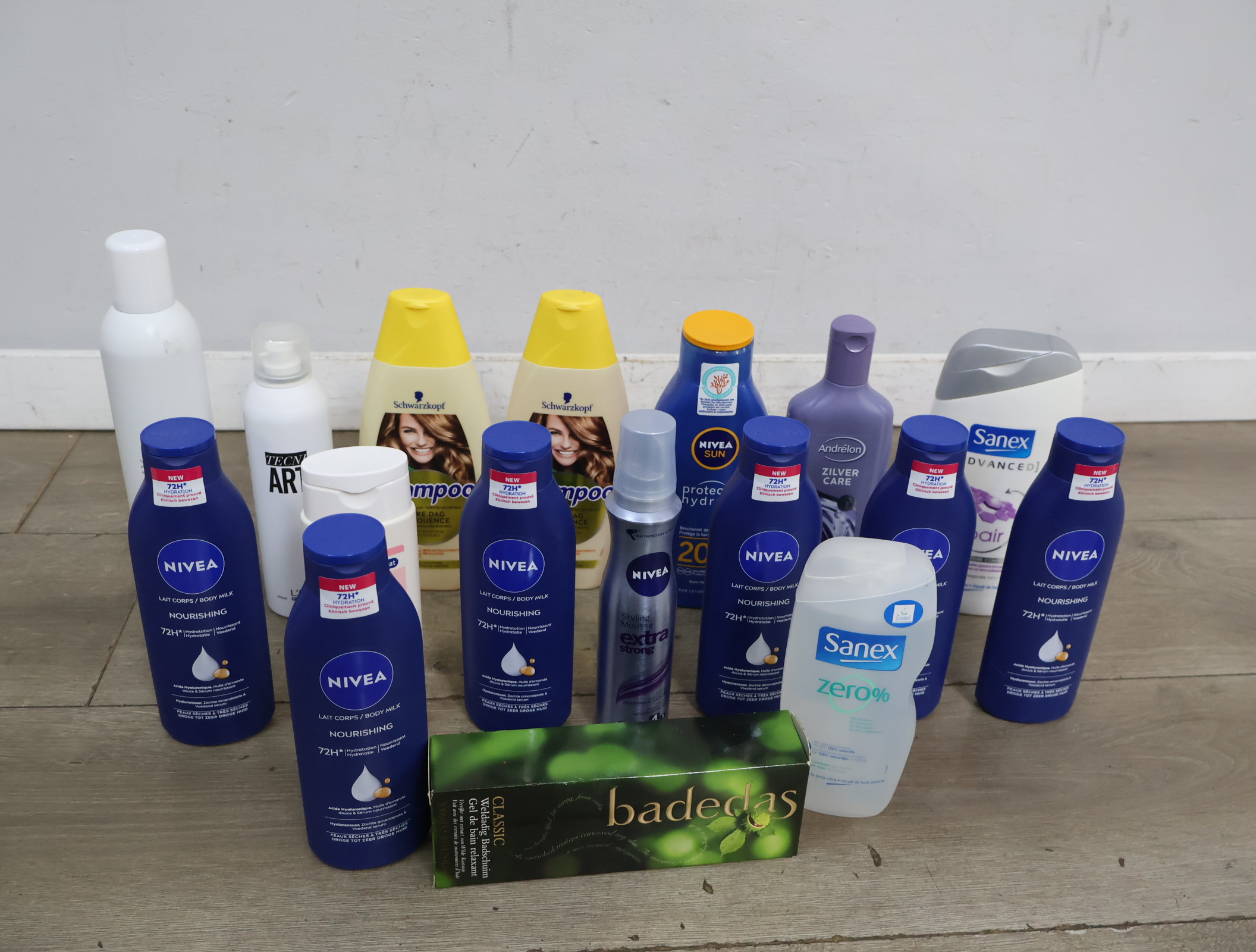 Verzorgingsproducten diverse merken – foto 3 – kavel bij GSD Auctions, Zoeterwoude