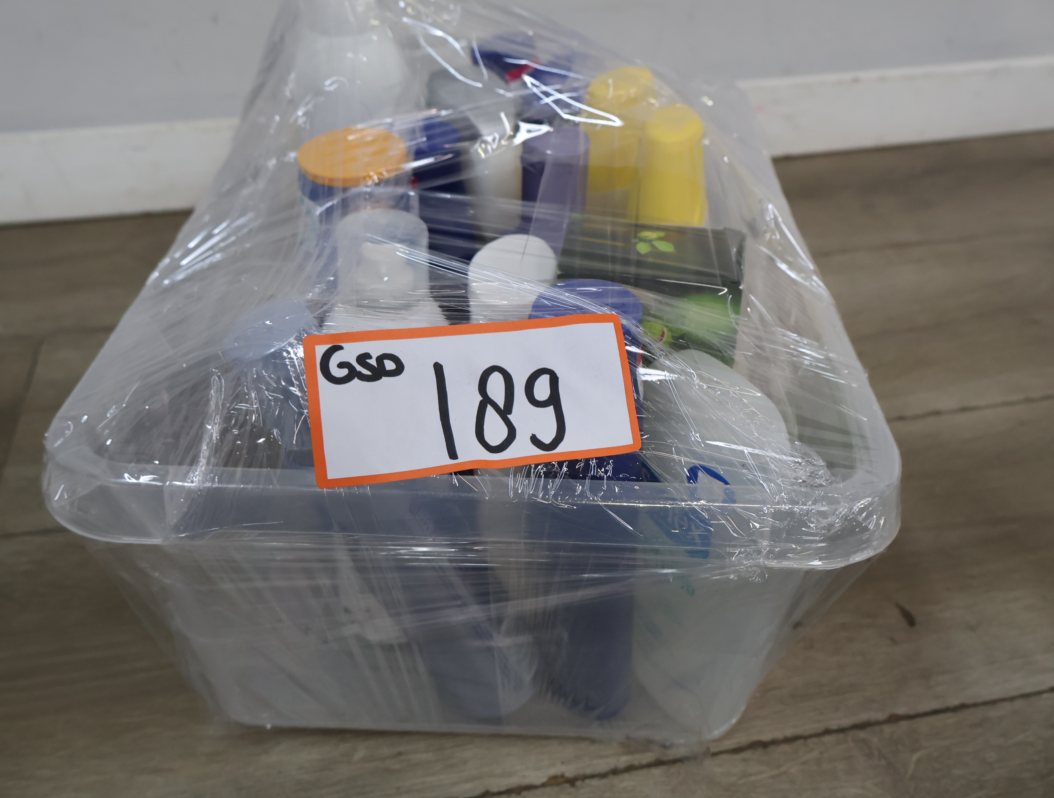 Verzorgingsproducten diverse merken – foto 9 – kavel bij GSD Auctions, Zoeterwoude