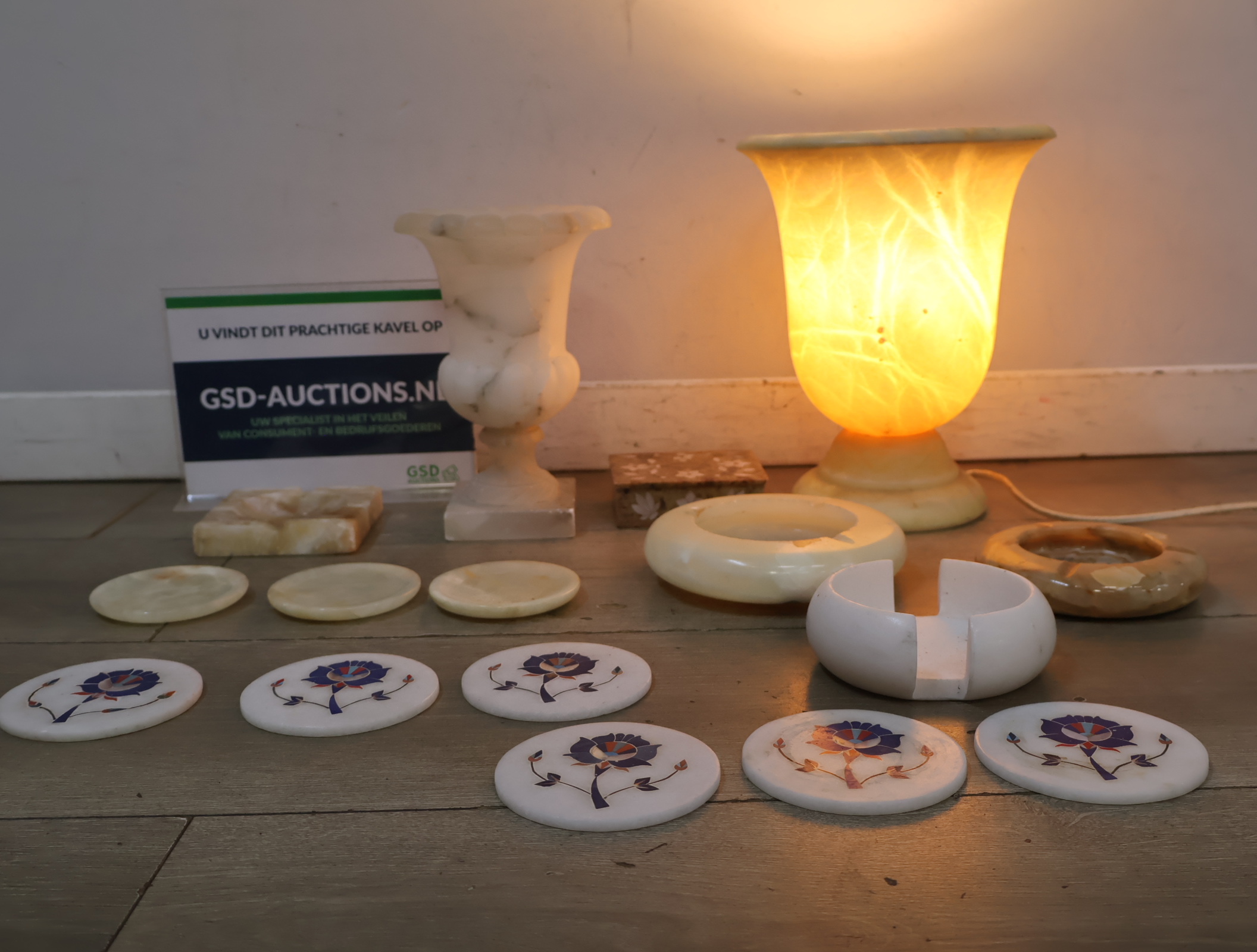 Set albasten & Marmeren decoratieve objecten – foto 3 – kavel bij GSD Auctions, Zoeterwoude