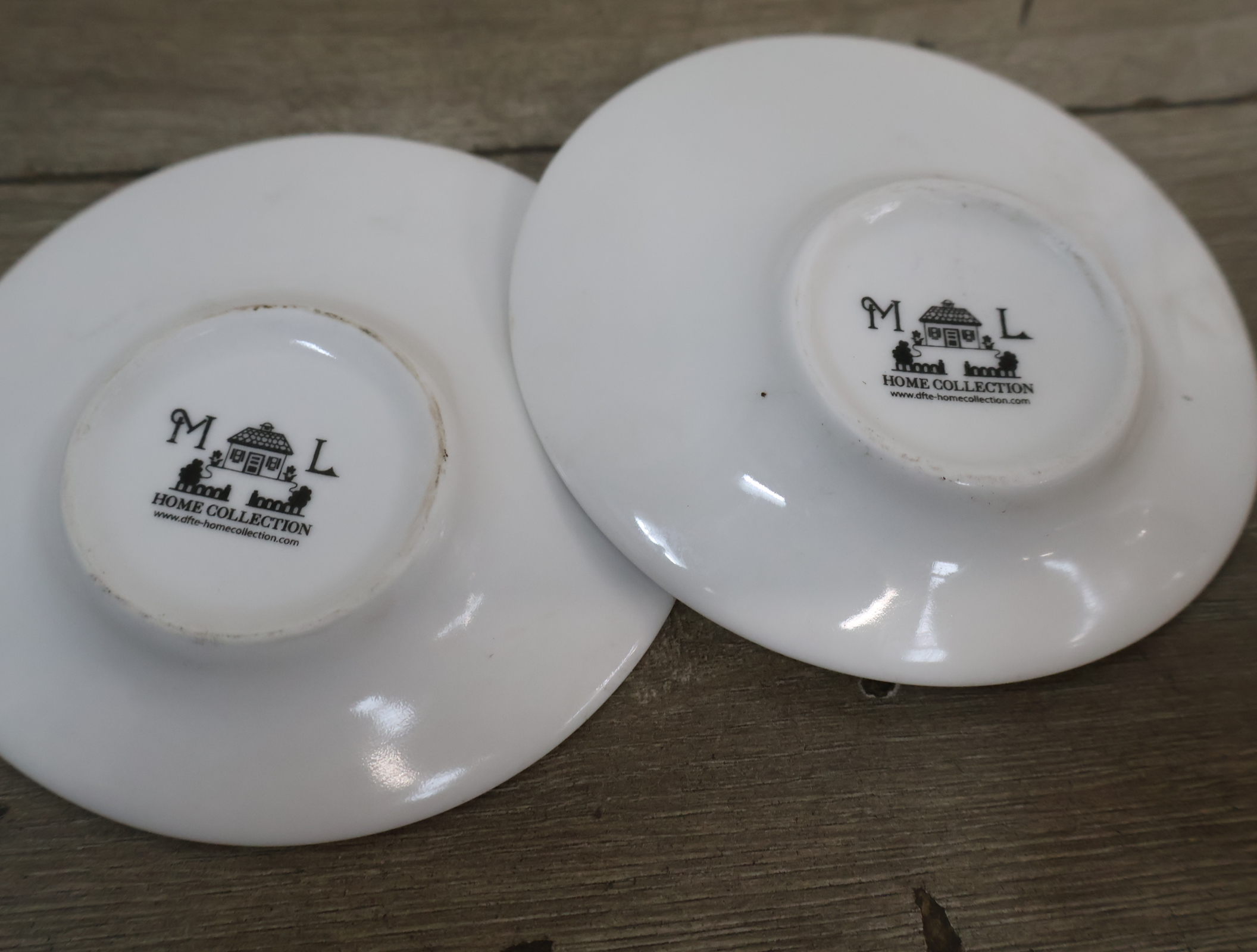 Set van 2 porseleinen kop en schotels – foto 15 – kavel bij GSD Auctions, Zoeterwoude