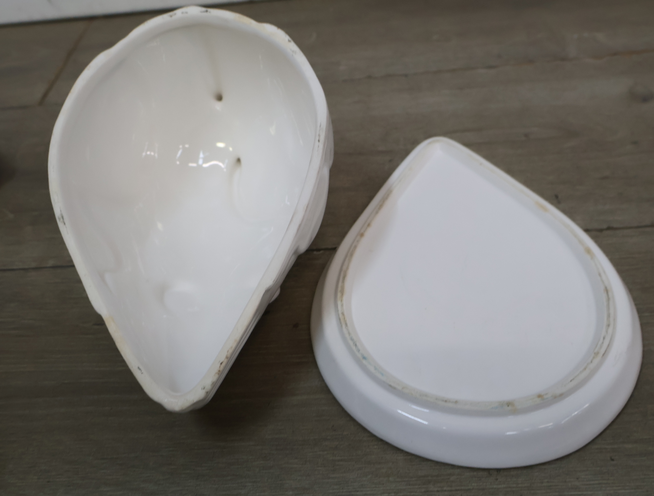 Porseleinen muisvormige botervloot – foto 14 – kavel bij GSD Auctions, Zoeterwoude