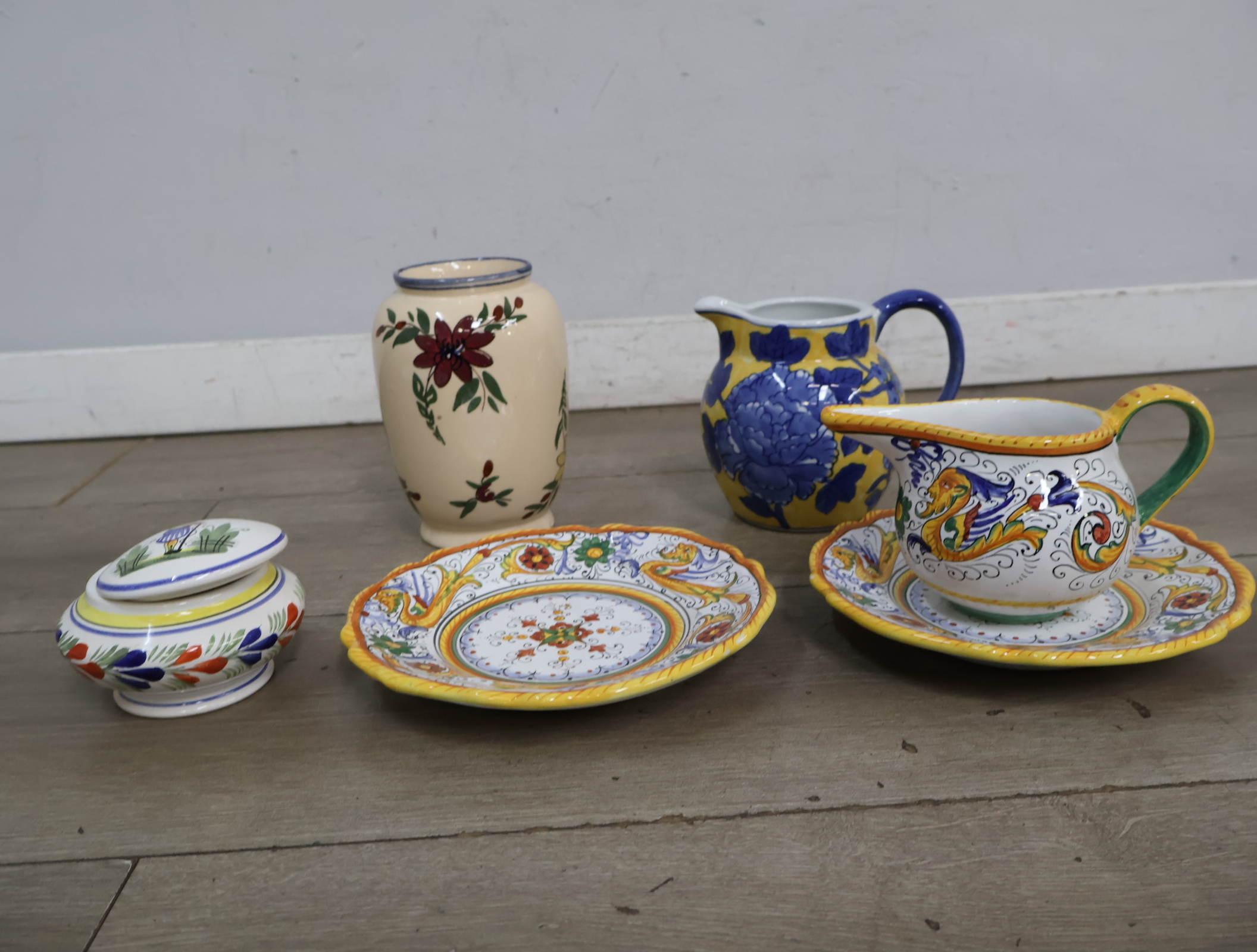 Keramisch Frans Servies – foto 3 – kavel bij GSD Auctions, Zoeterwoude