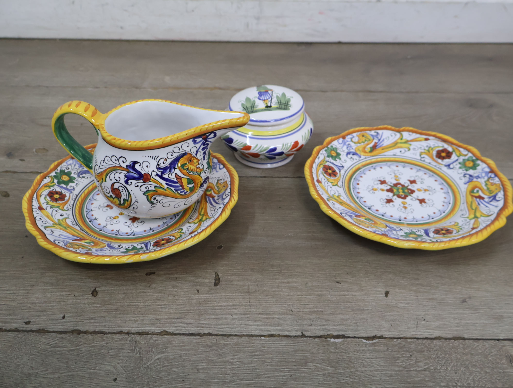 Keramisch Frans Servies – foto 9 – kavel bij GSD Auctions, Zoeterwoude