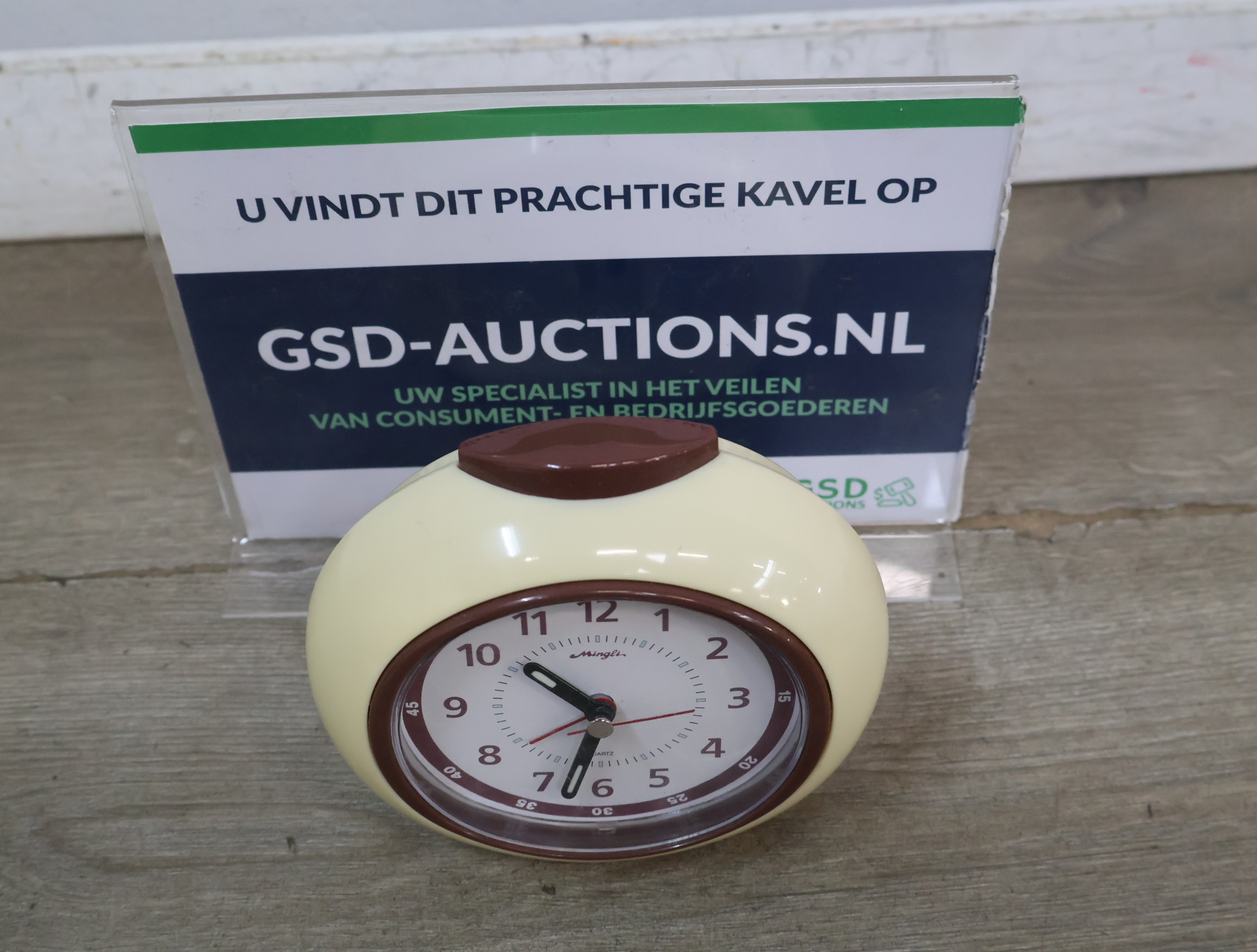 Wekker Mingfa kunststof – foto 2 – kavel bij GSD Auctions, Zoeterwoude