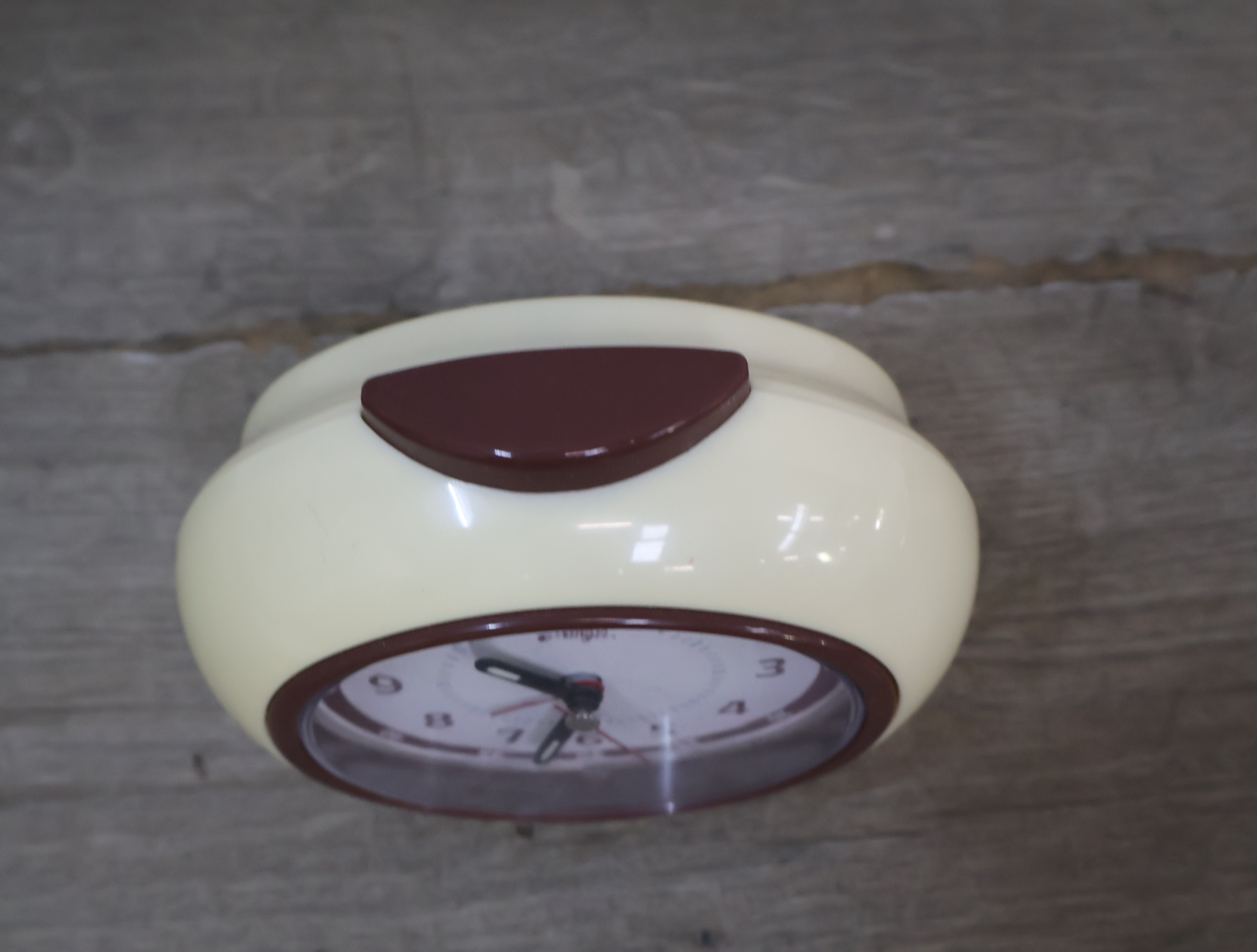 Wekker Mingfa kunststof – foto 6 – kavel bij GSD Auctions, Zoeterwoude