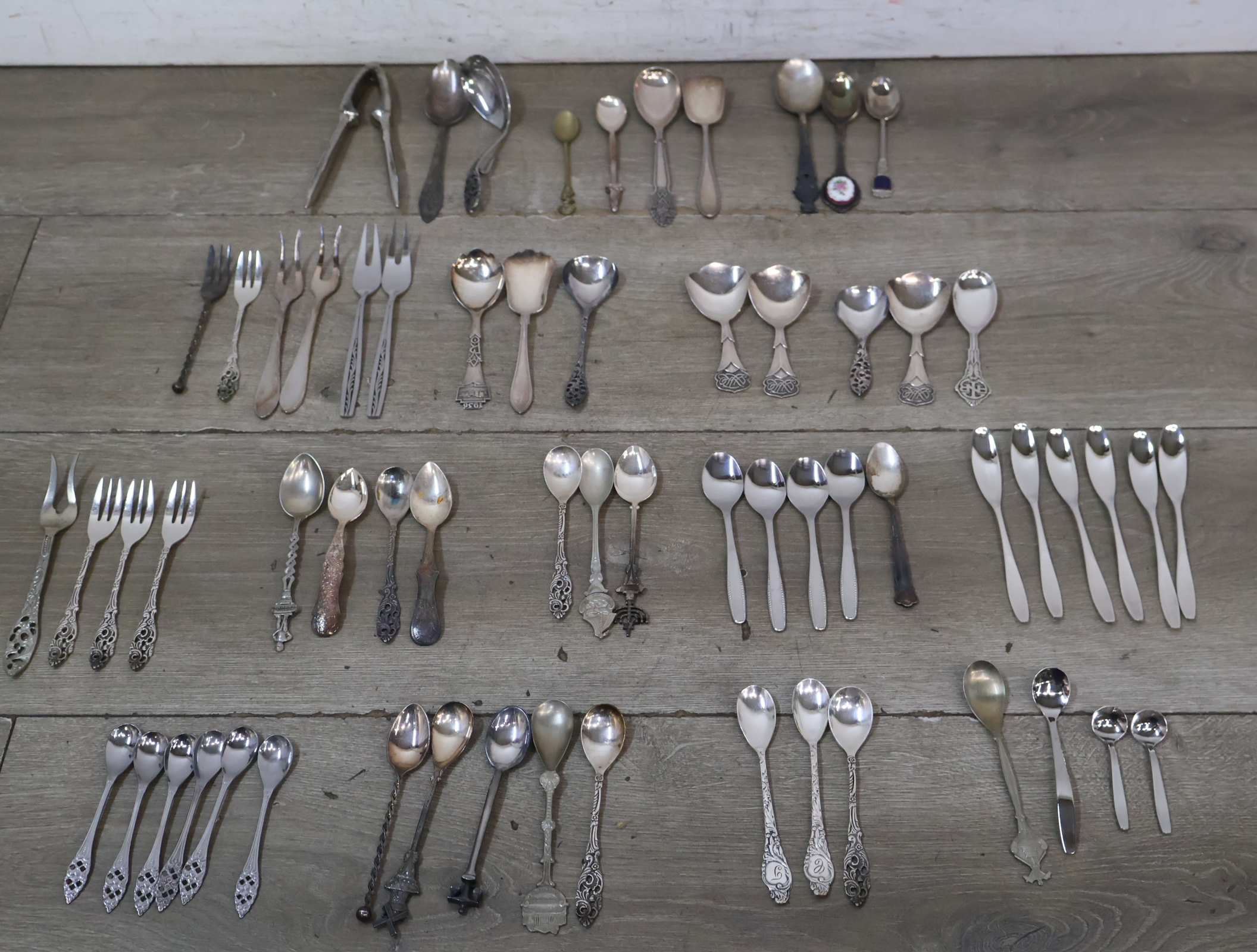 Diverse verzamelingen verzilverde lepels en vorken – foto 5 – kavel bij GSD Auctions, Zoeterwoude