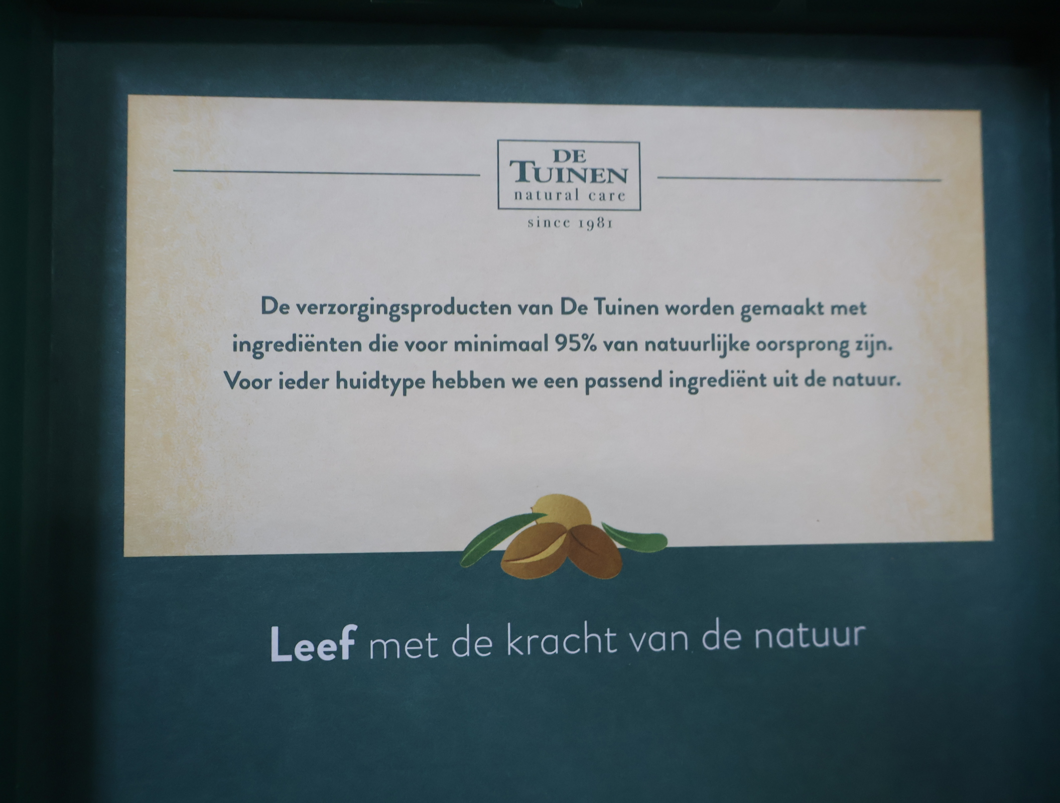 Diverse verzorgings-, schoonmaak- en huishoudproducten – foto 8 – kavel bij GSD Auctions, Zoeterwoude