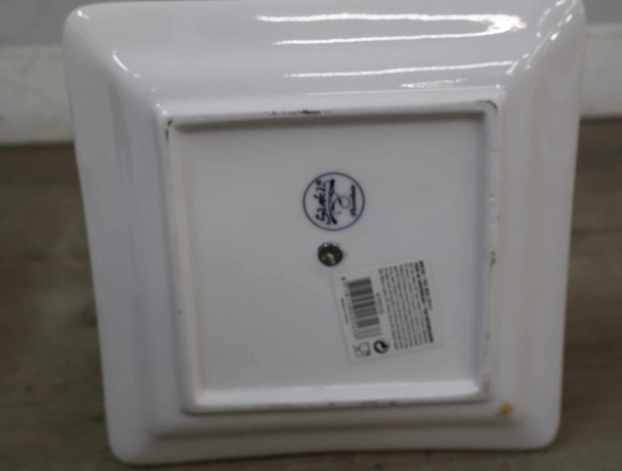 Set van 2 etagères – foto 14 – kavel bij GSD Auctions, Zoeterwoude