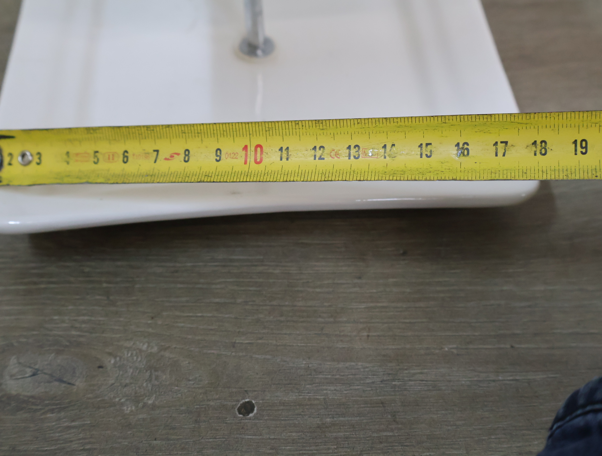 Set van 2 etagères – foto 17 – kavel bij GSD Auctions, Zoeterwoude