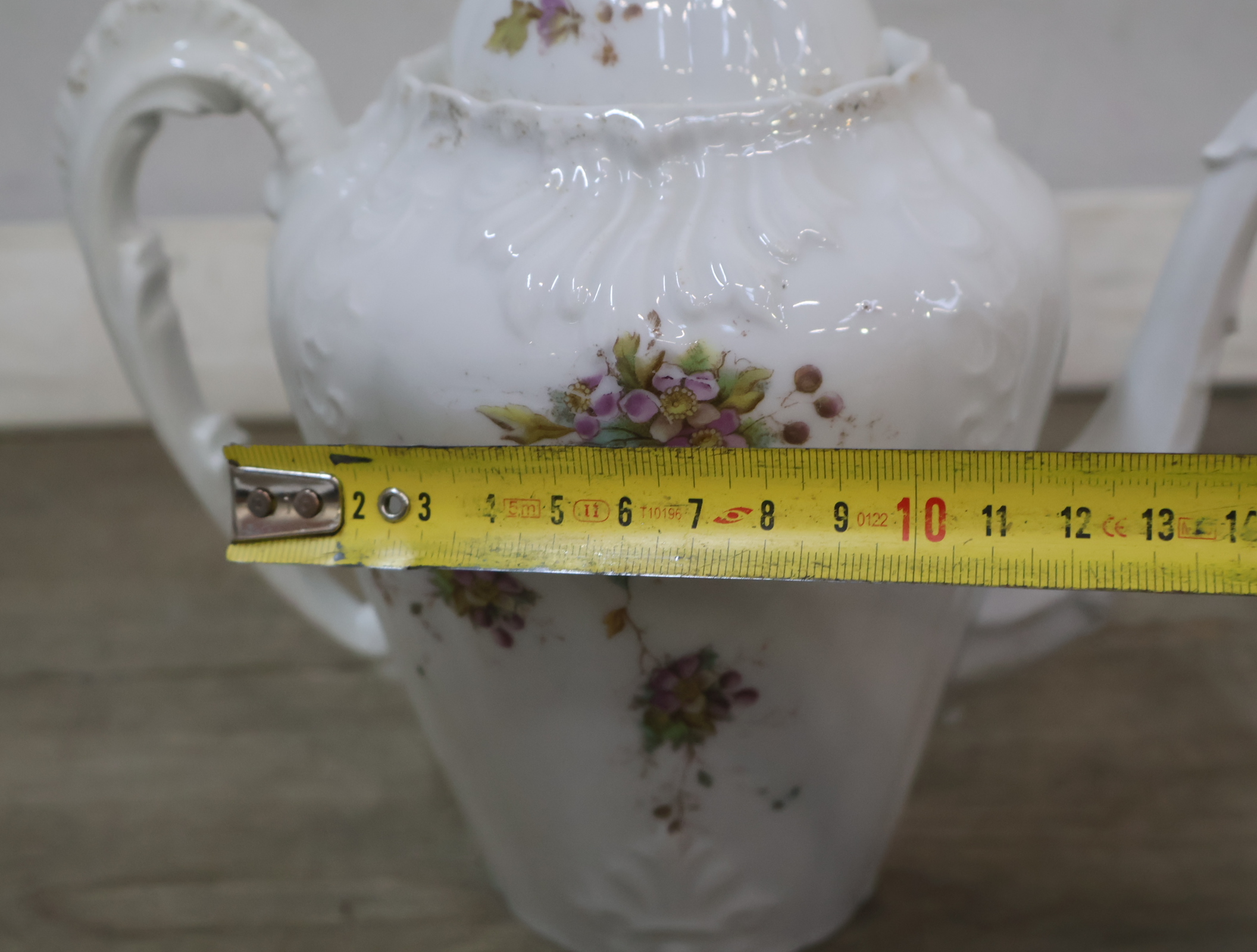 Porseleinen theepot met twee kop en schotels – foto 14 – kavel bij GSD Auctions, Zoeterwoude