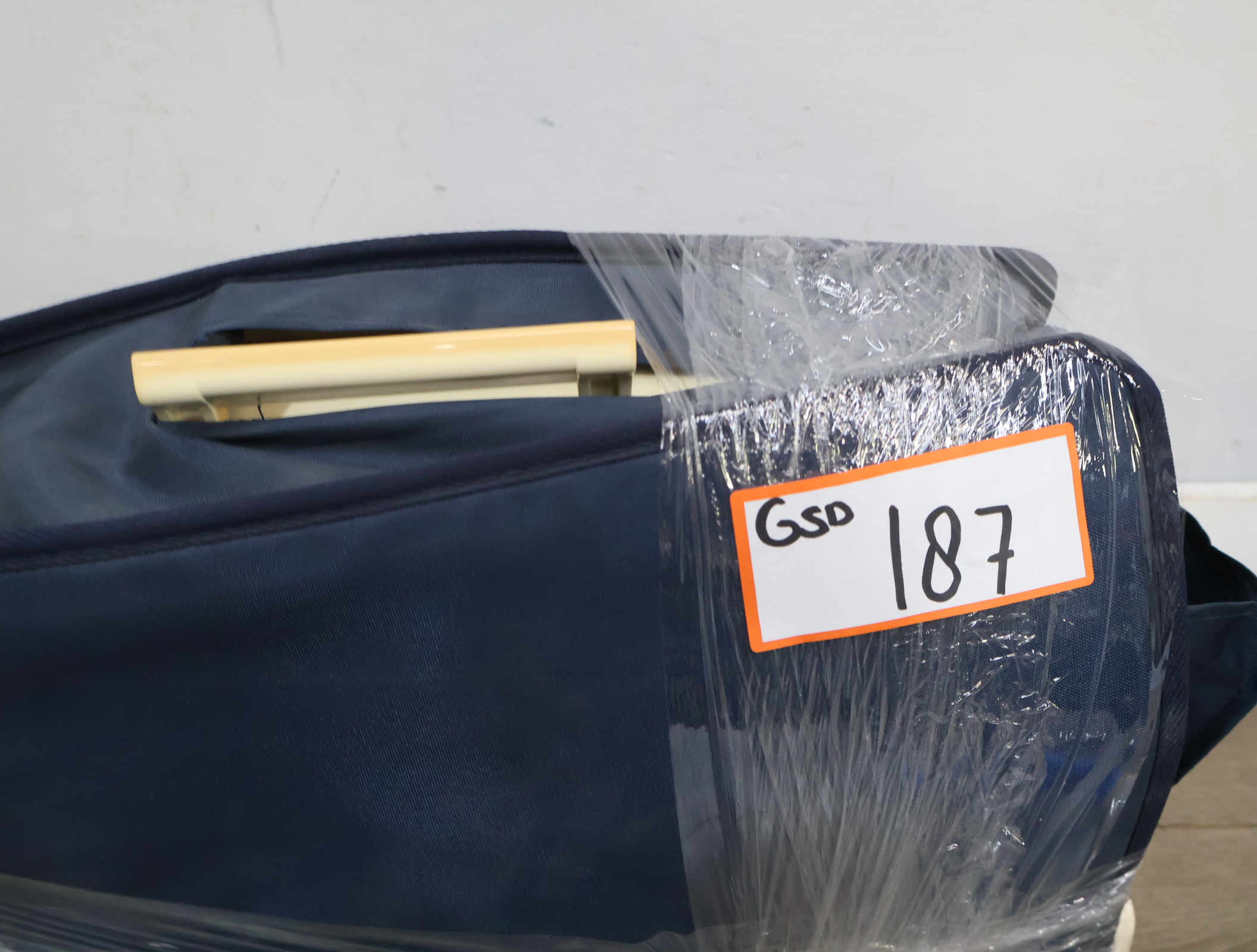 Lewenstein Silverline 710 elektronische naaimachine – foto 25 – kavel bij GSD Auctions, Zoeterwoude