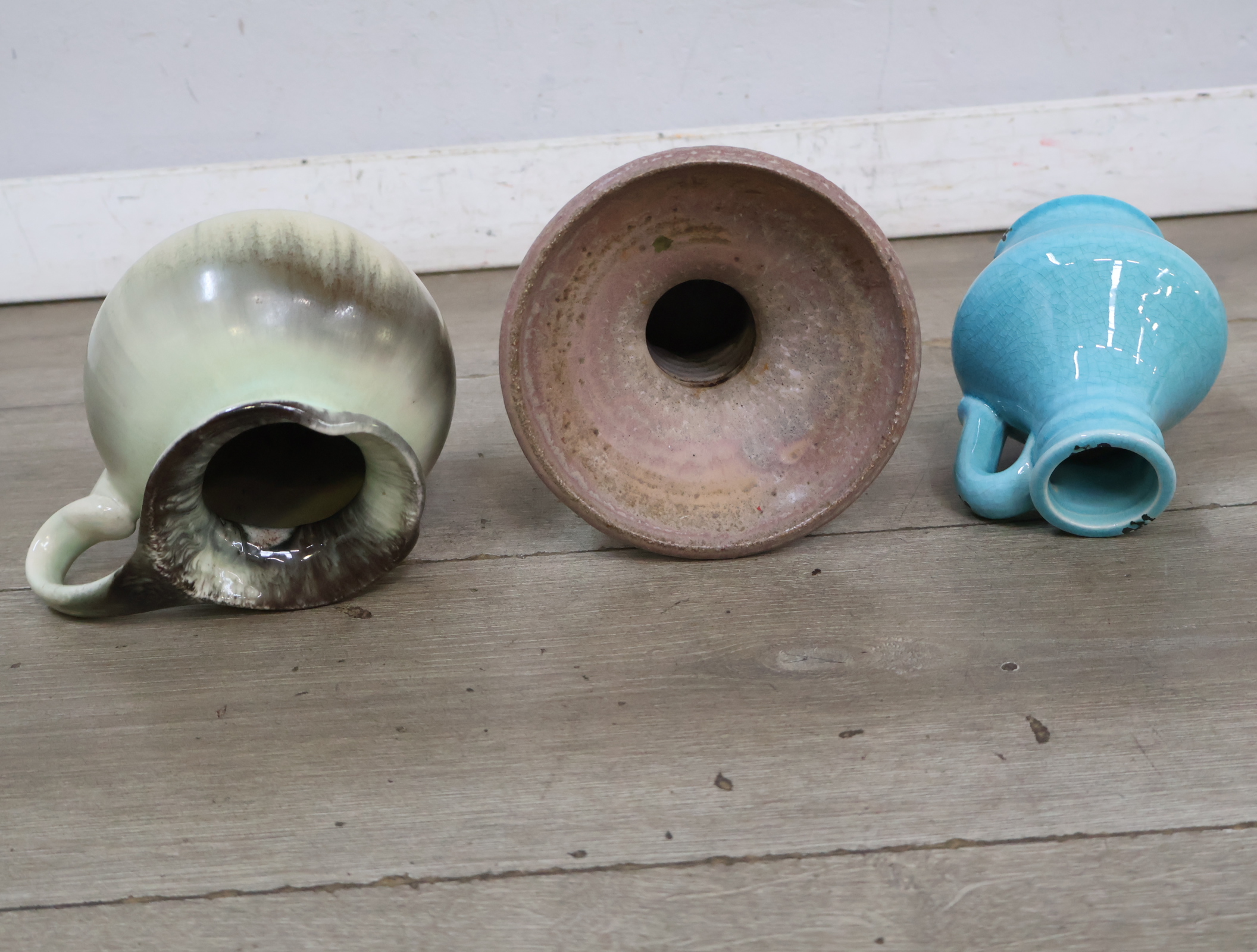 Set van drie keramische vazen – foto 7 – kavel bij GSD Auctions, Zoeterwoude
