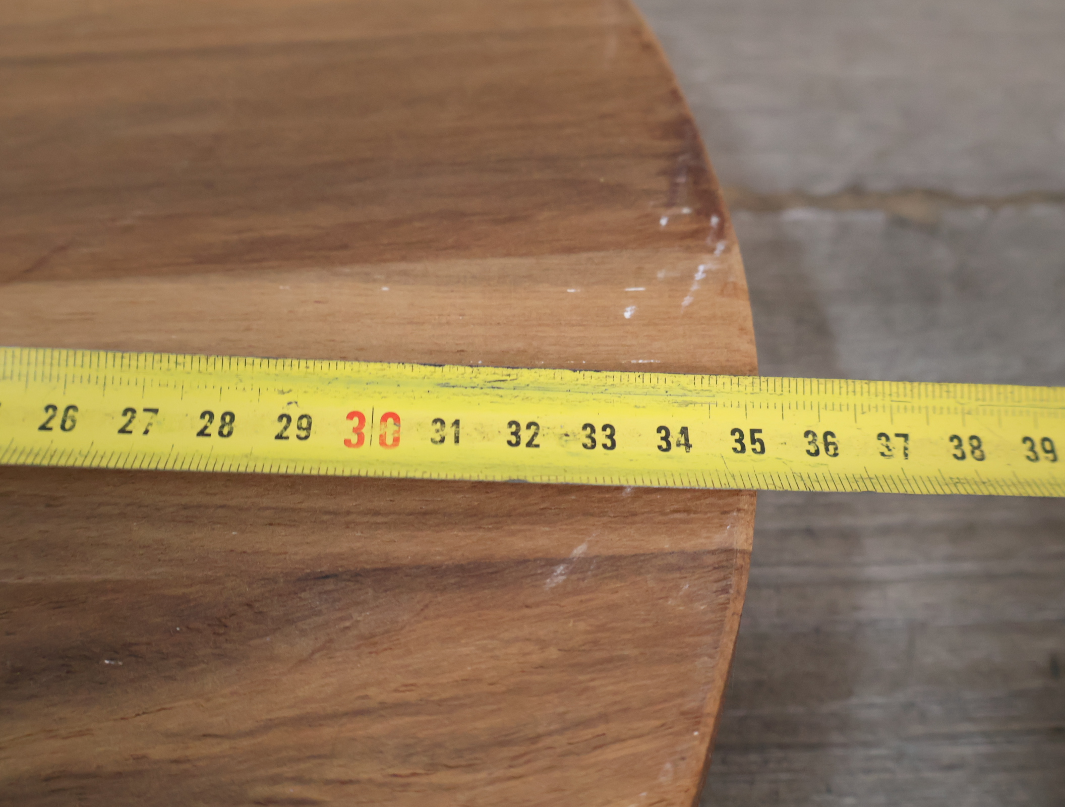 Ronde houten spiegel met schelpdecoratie – foto 15 – kavel bij GSD Auctions, Zoeterwoude