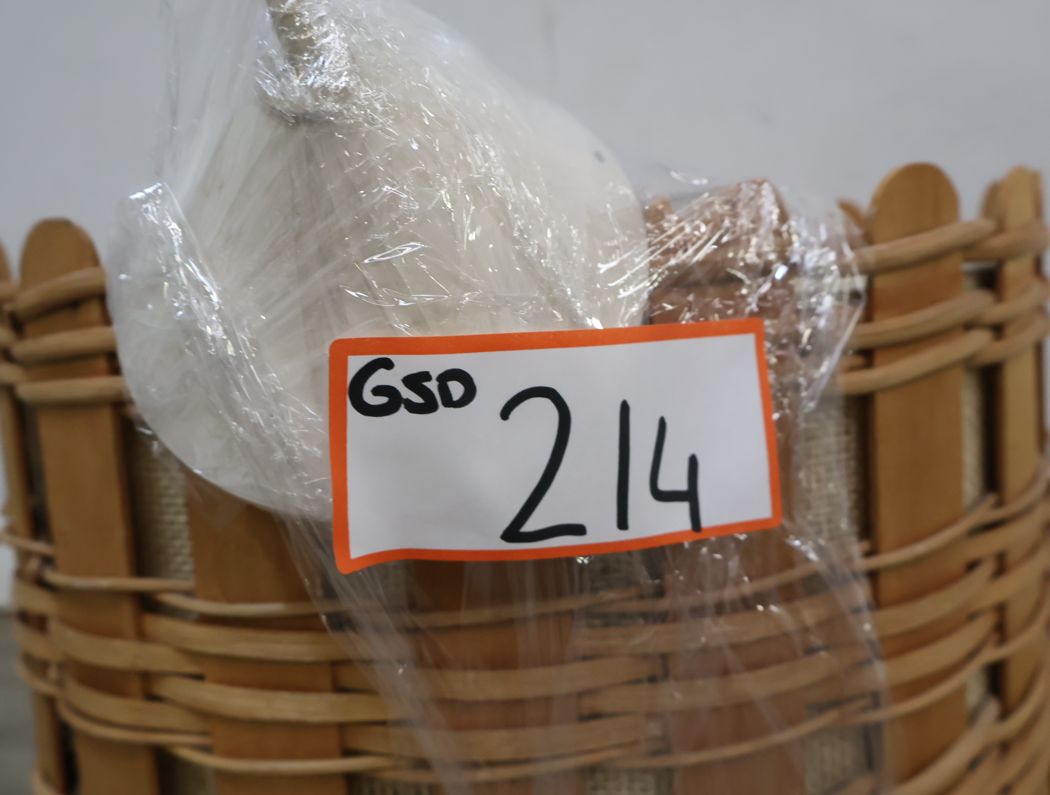 Vintage Scandinavische rotan hanglamp - Jaren '60 – foto 16 – kavel bij GSD Auctions, Zoeterwoude