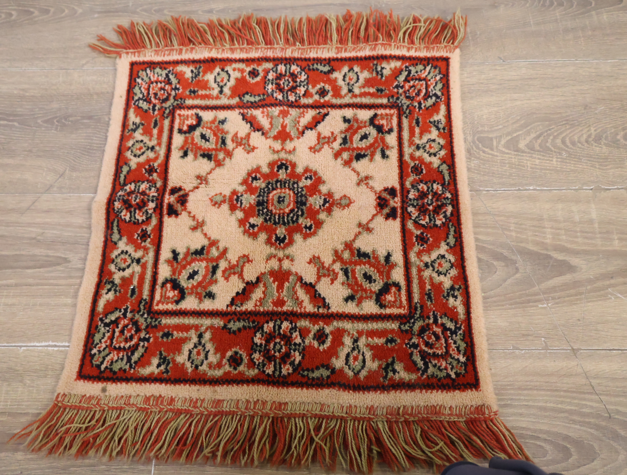 Set van twee kleine vintage kleedjes – foto 6 – kavel bij GSD Auctions, Zoeterwoude