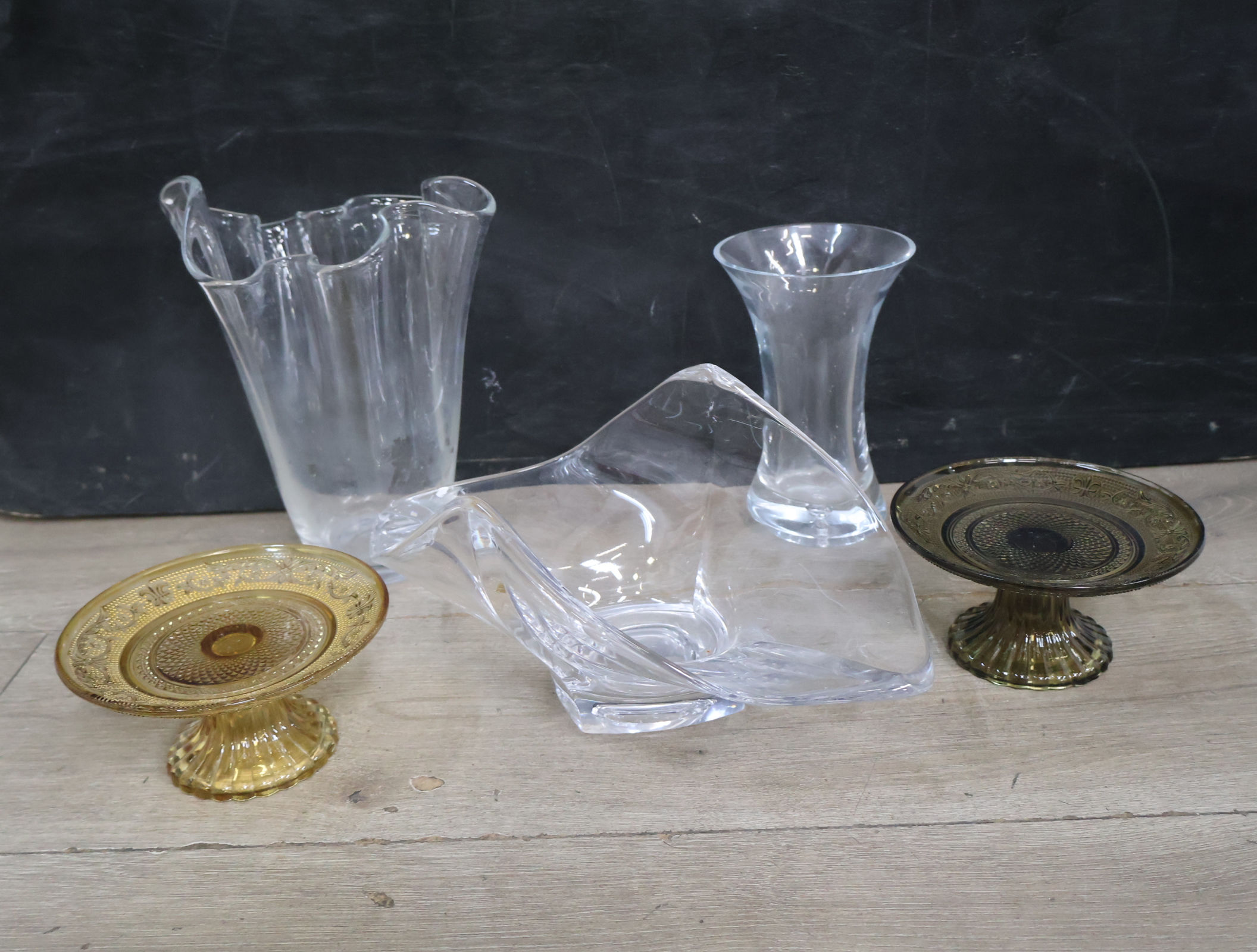 Set glazen vazen en schalen – foto 3 – kavel bij GSD Auctions, Zoeterwoude