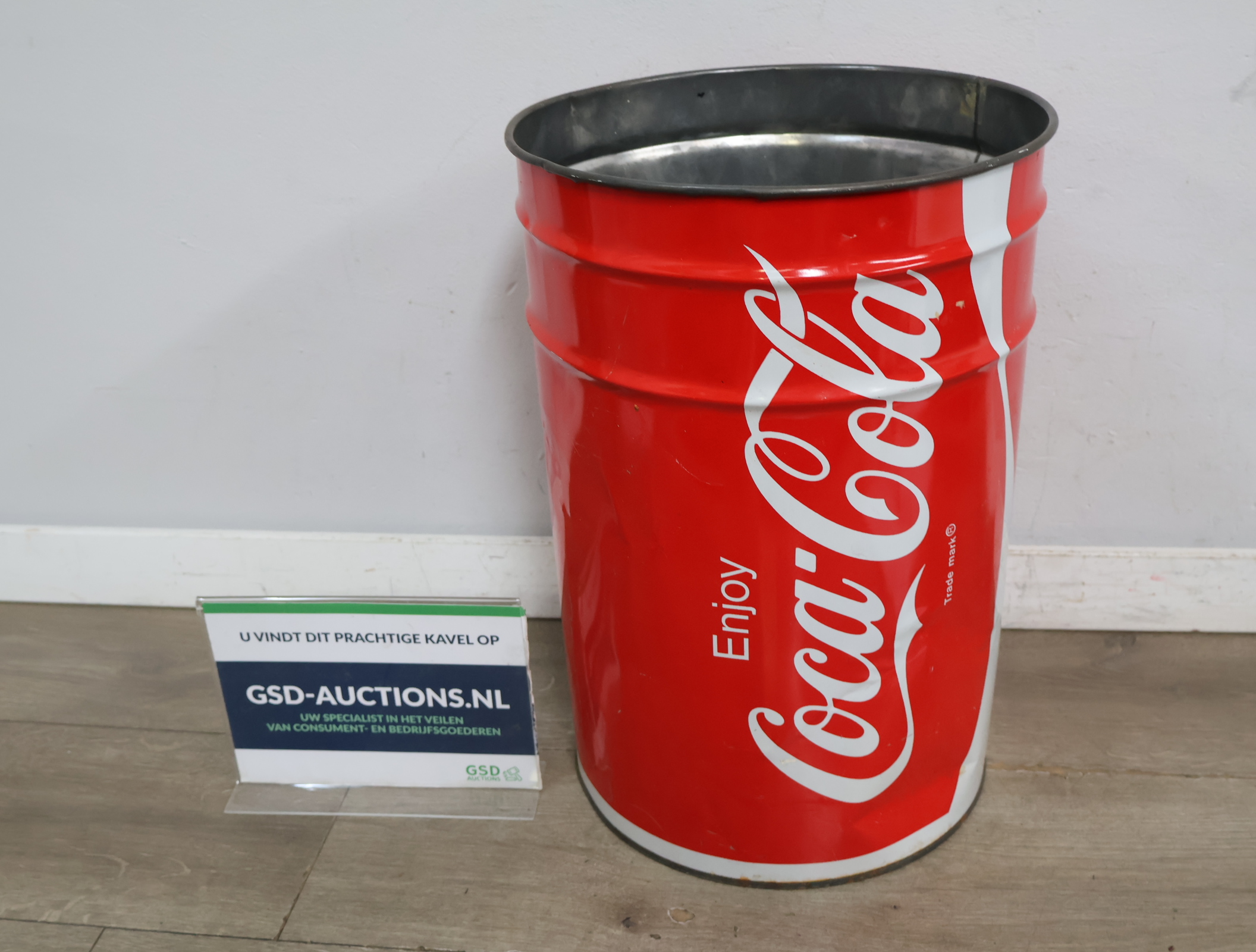 Coca-Cola metalen emmer – foto 2 – kavel bij GSD Auctions, Zoeterwoude