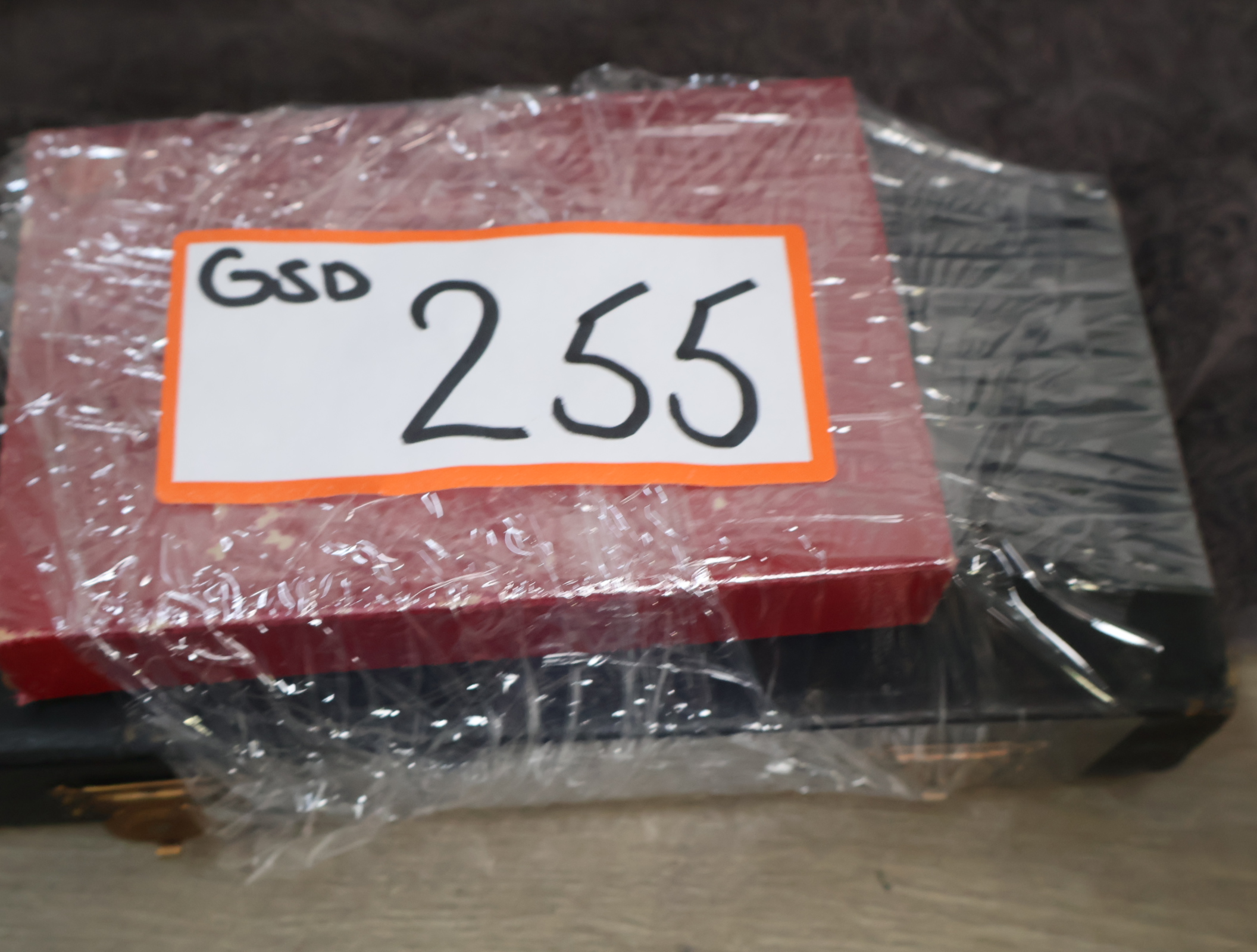 Kristallen messenleggers set met doos – foto 17 – kavel bij GSD Auctions, Zoeterwoude