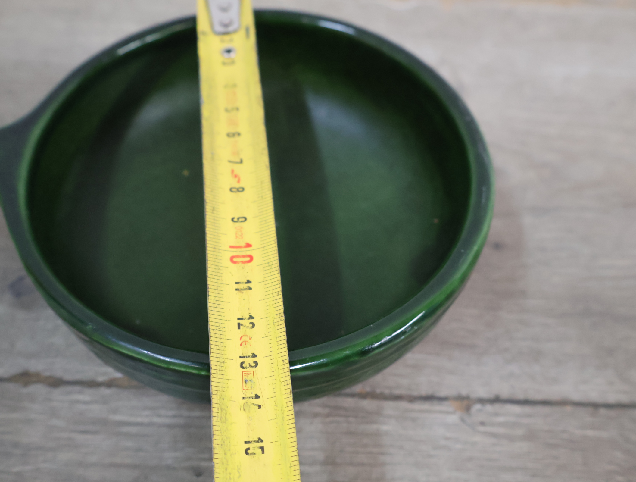 Set van twee groene keramische pannetjes – foto 13 – kavel bij GSD Auctions, Zoeterwoude