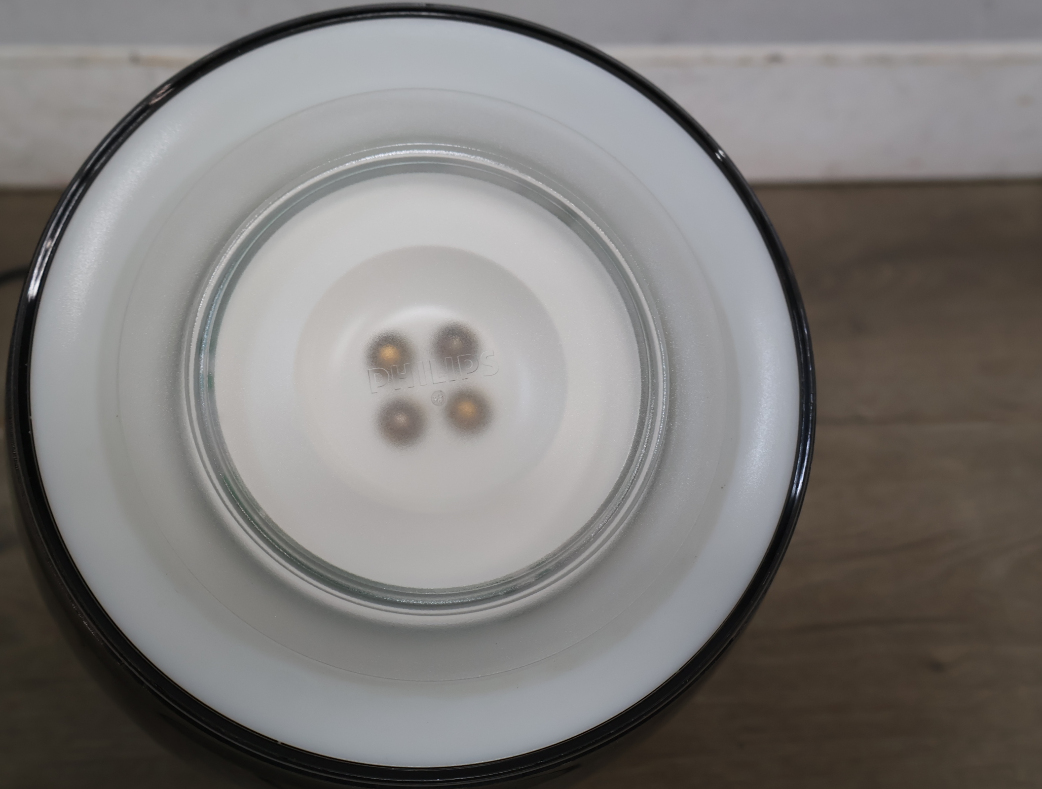 Philips livingcolours LED lamp – foto 6 – kavel bij GSD Auctions, Zoeterwoude