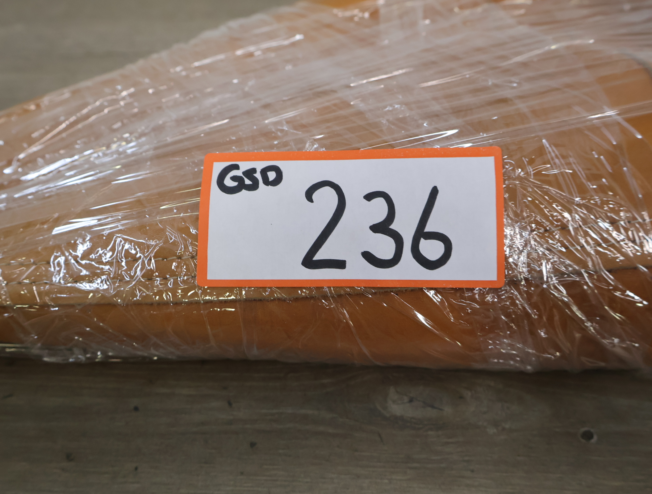 Leren karpet – foto 15 – kavel bij GSD Auctions, Zoeterwoude