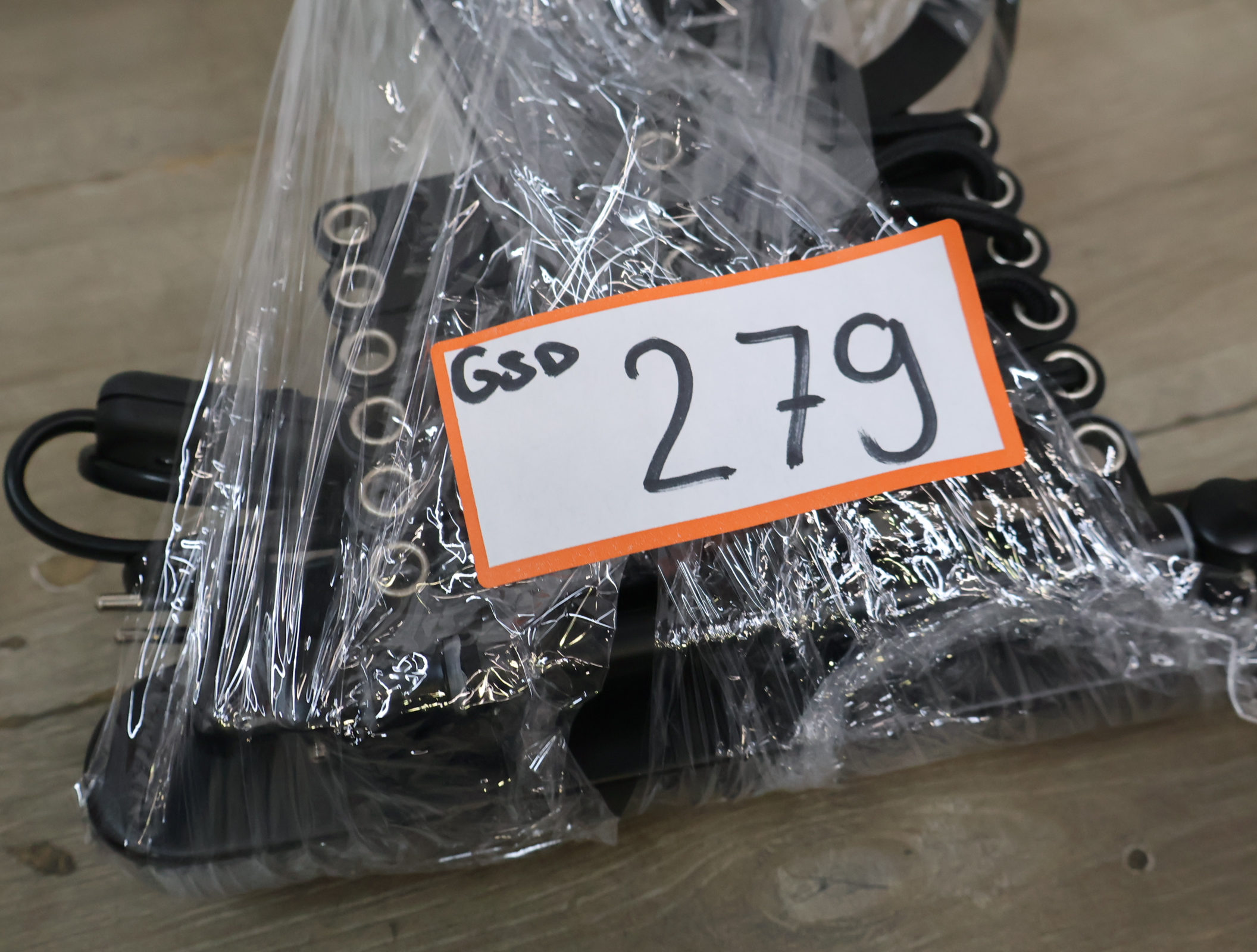Industriële uitschuifbare wandlamp – foto 17 – kavel bij GSD Auctions, Zoeterwoude