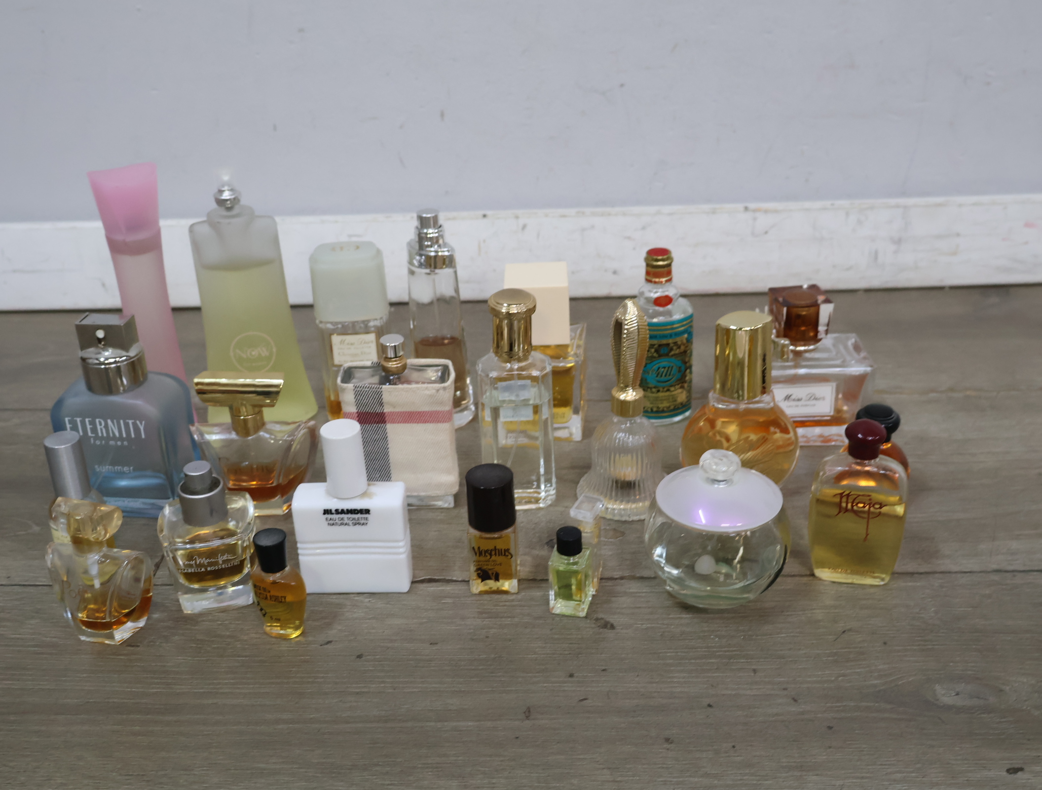 Diverse parfumflesjes – foto 5 – kavel bij GSD Auctions, Zoeterwoude