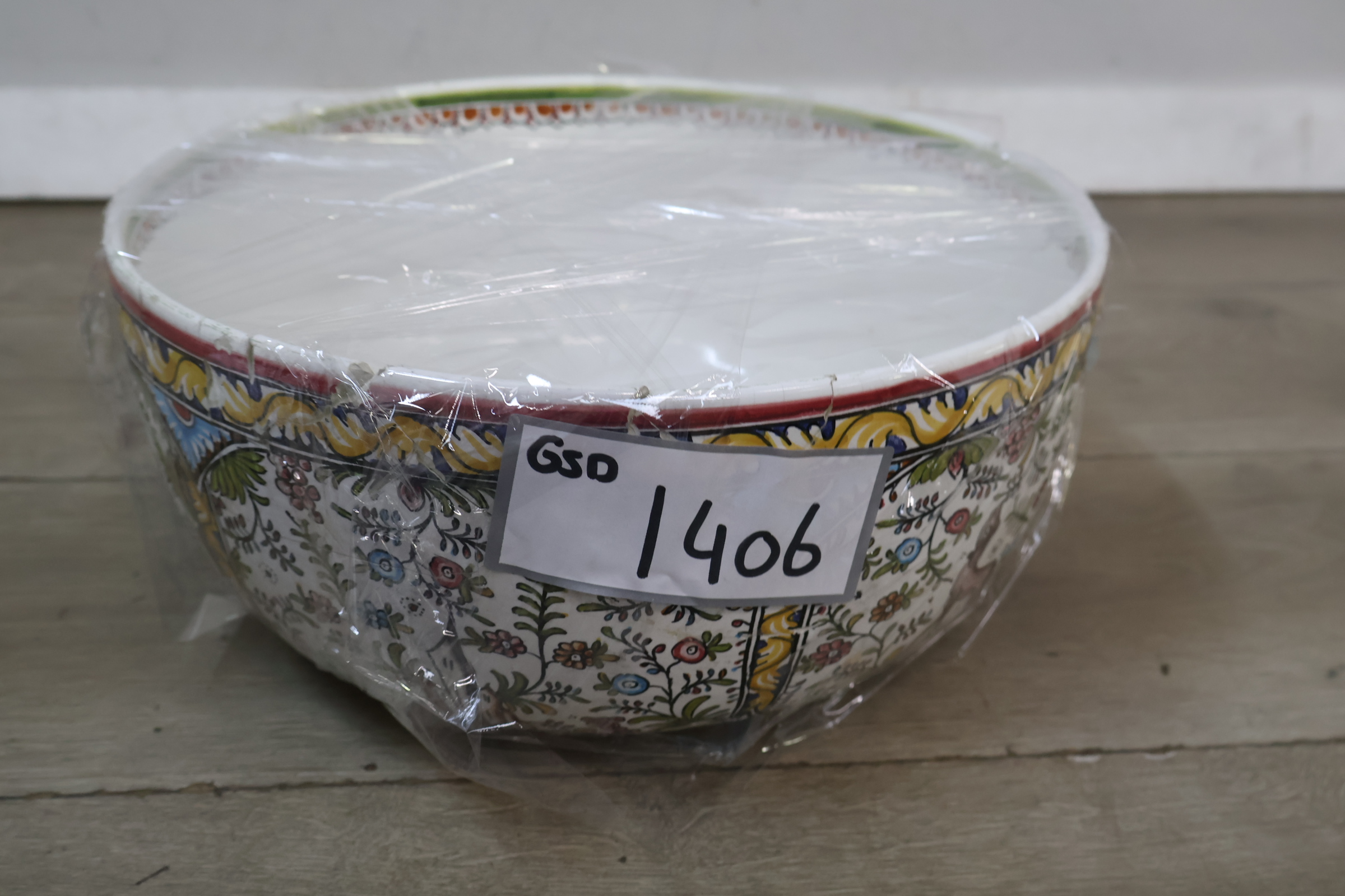 Decoratieve keramische schaal' – foto 24 – kavel bij GSD Auctions, Zoeterwoude