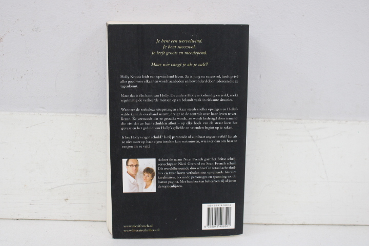 Nicci French trilogie boeken set' – foto 5 – kavel bij GSD Auctions, Zoeterwoude