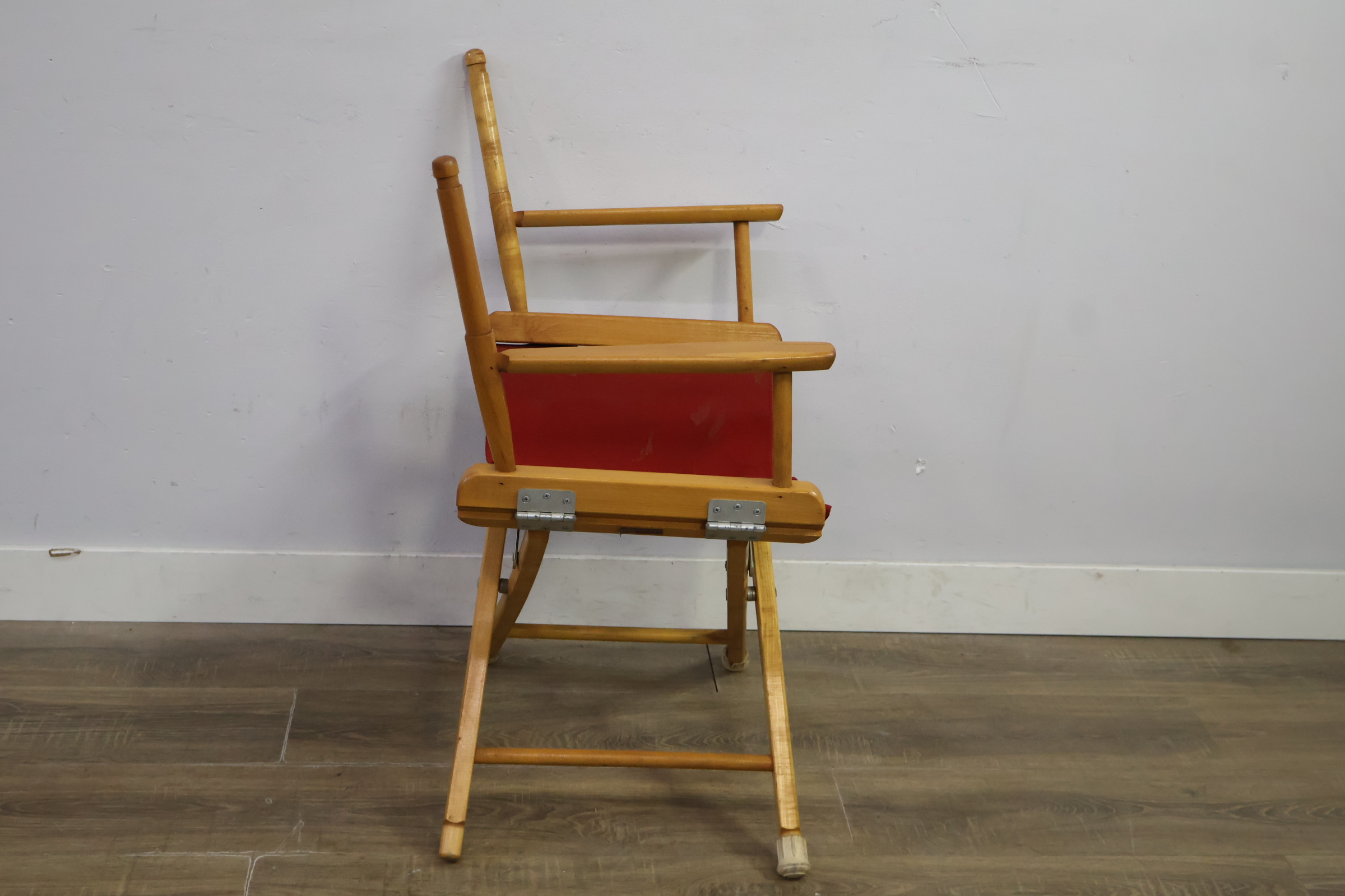 Vintage inklapbare regisseursstoel' – foto 4 – kavel bij GSD Auctions, Zoeterwoude