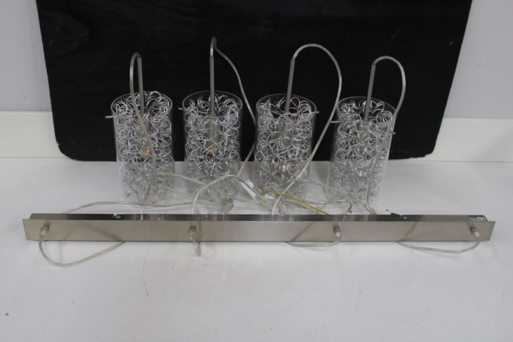 Moderne hanglamp met vier lampen' – foto 3 – kavel bij GSD Auctions, Zoeterwoude