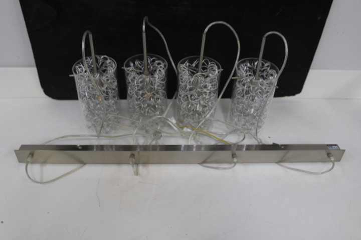 Moderne hanglamp met vier lampen' – foto 6 – kavel bij GSD Auctions, Zoeterwoude