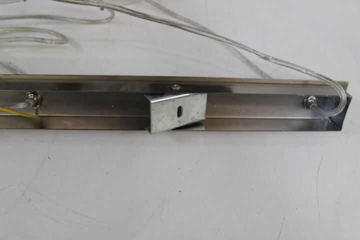 Moderne hanglamp met vier lampen' – foto 8 – kavel bij GSD Auctions, Zoeterwoude