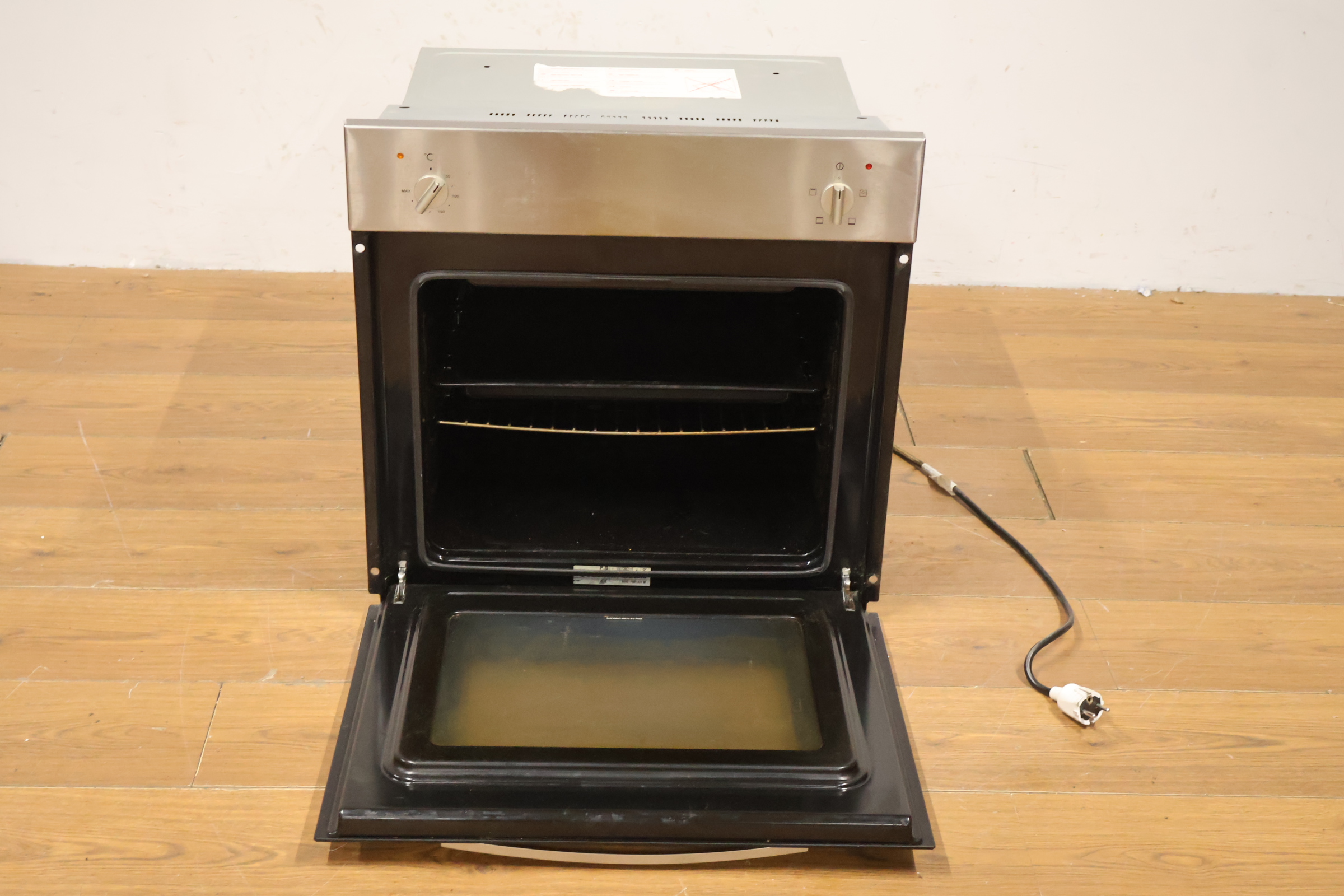 Inbouw elektrische oven' – foto 11 – kavel bij GSD Auctions, Zoeterwoude